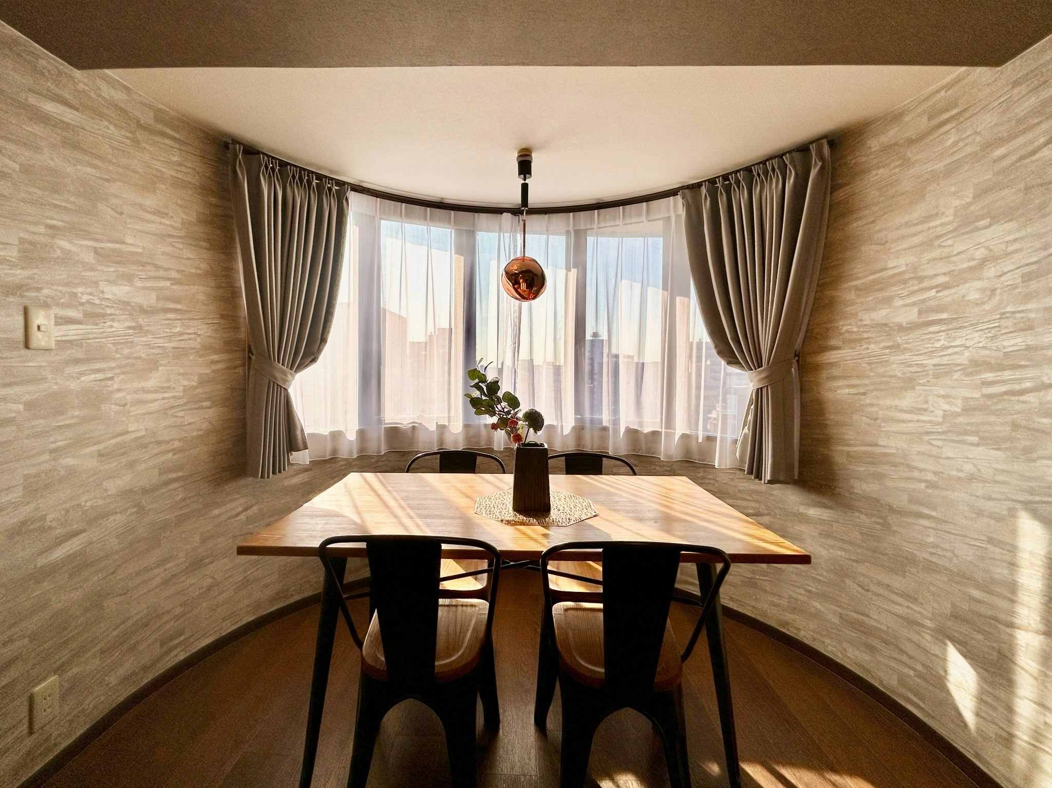 crest大国 owner’s room 難波電車1分 地下鉄駅から徒歩3分
