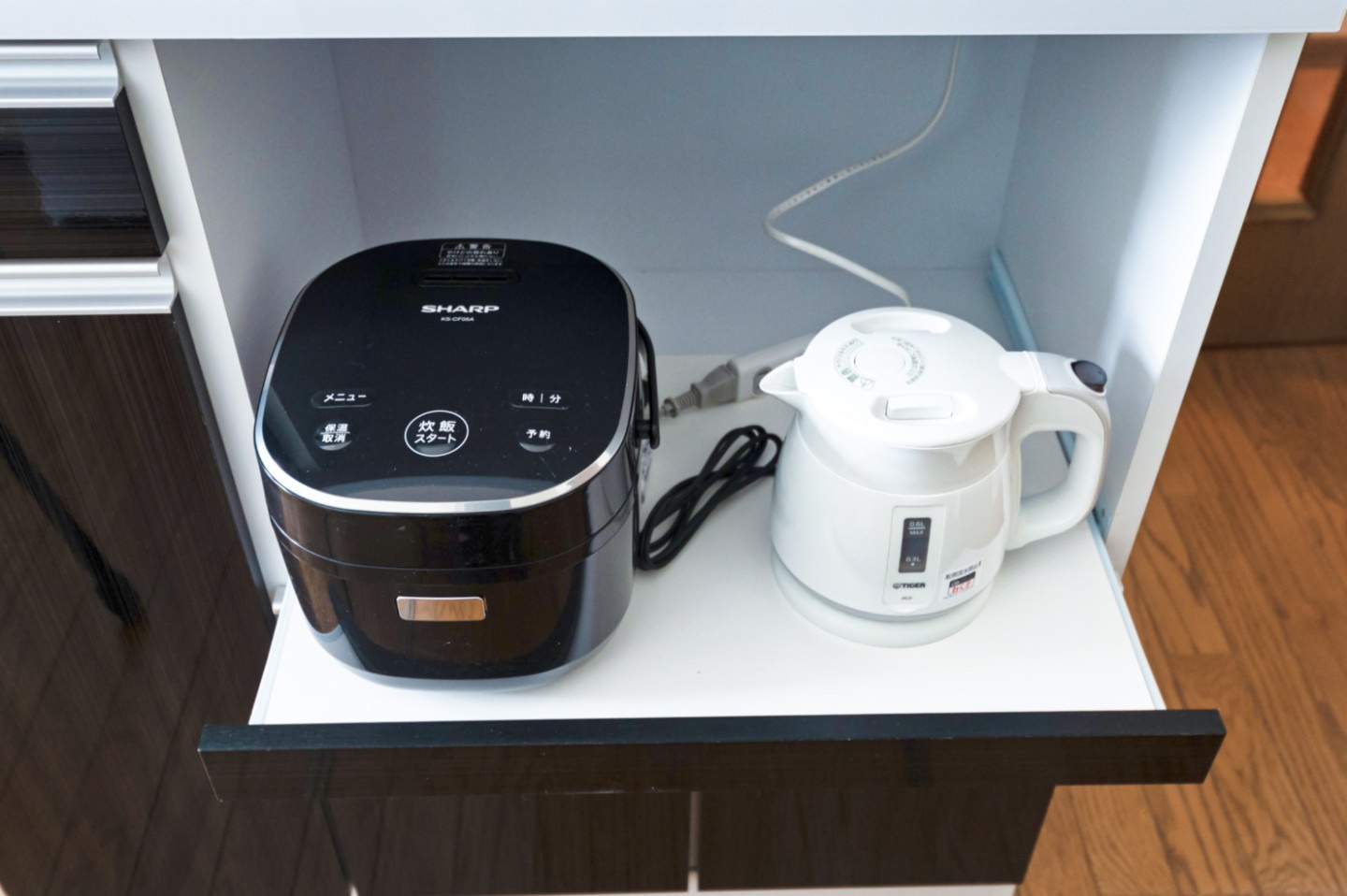 炊飯器、電気ケトルを準備しています☆