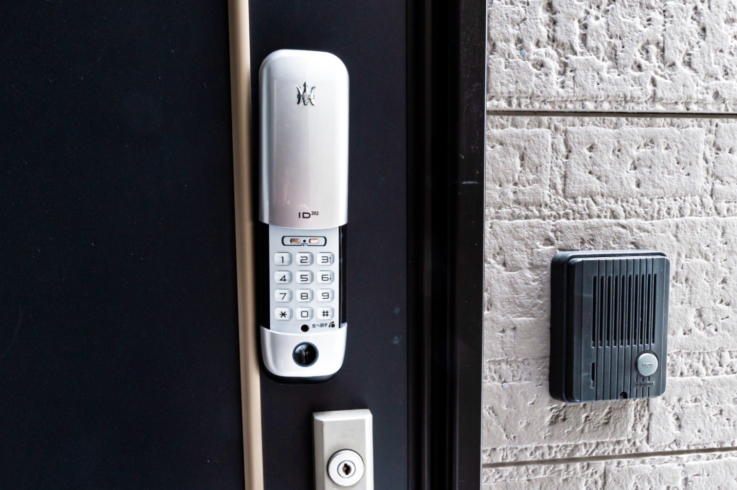 電子キーで楽々入室☆