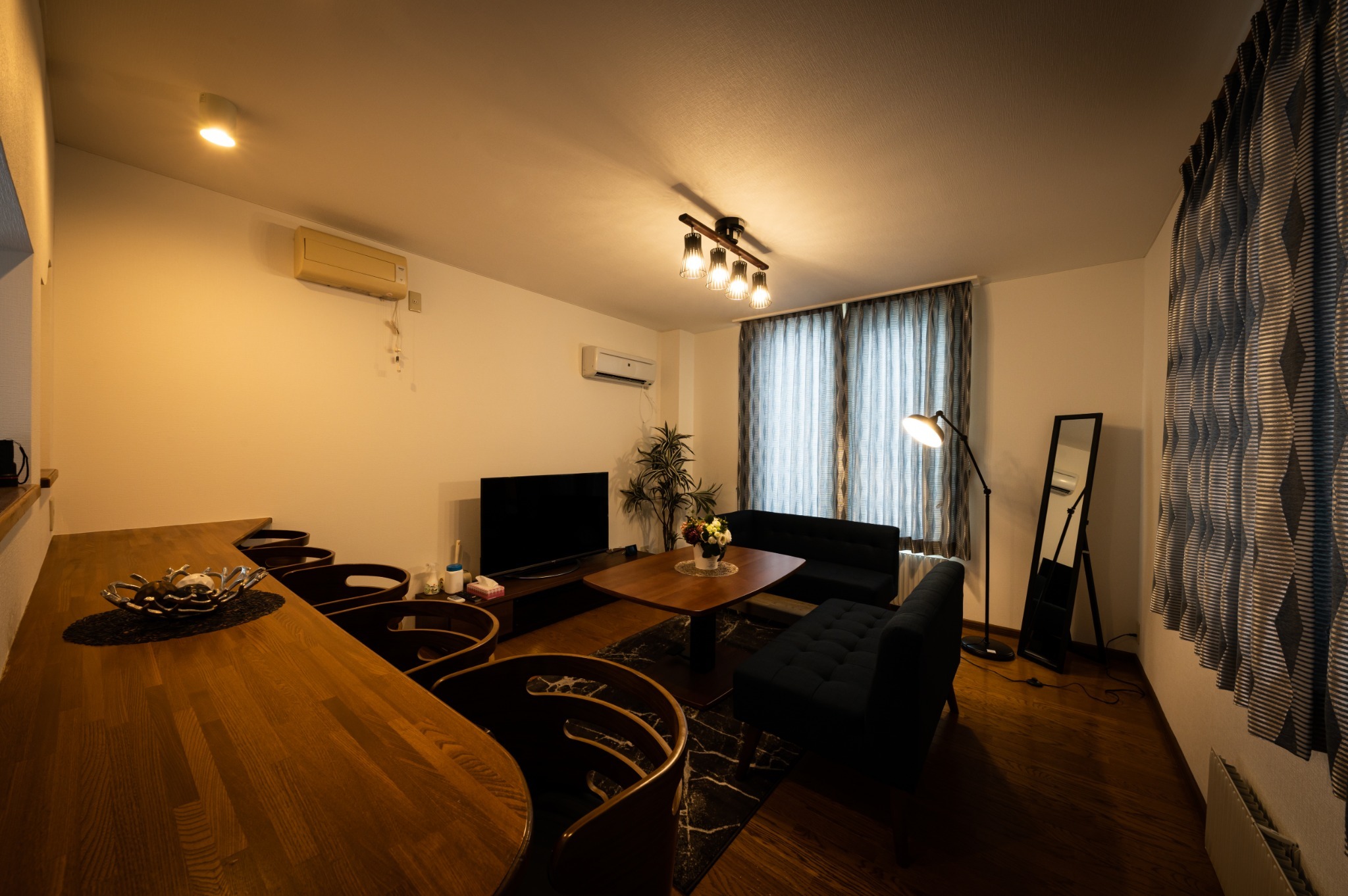 夜のリビングの雰囲気☆