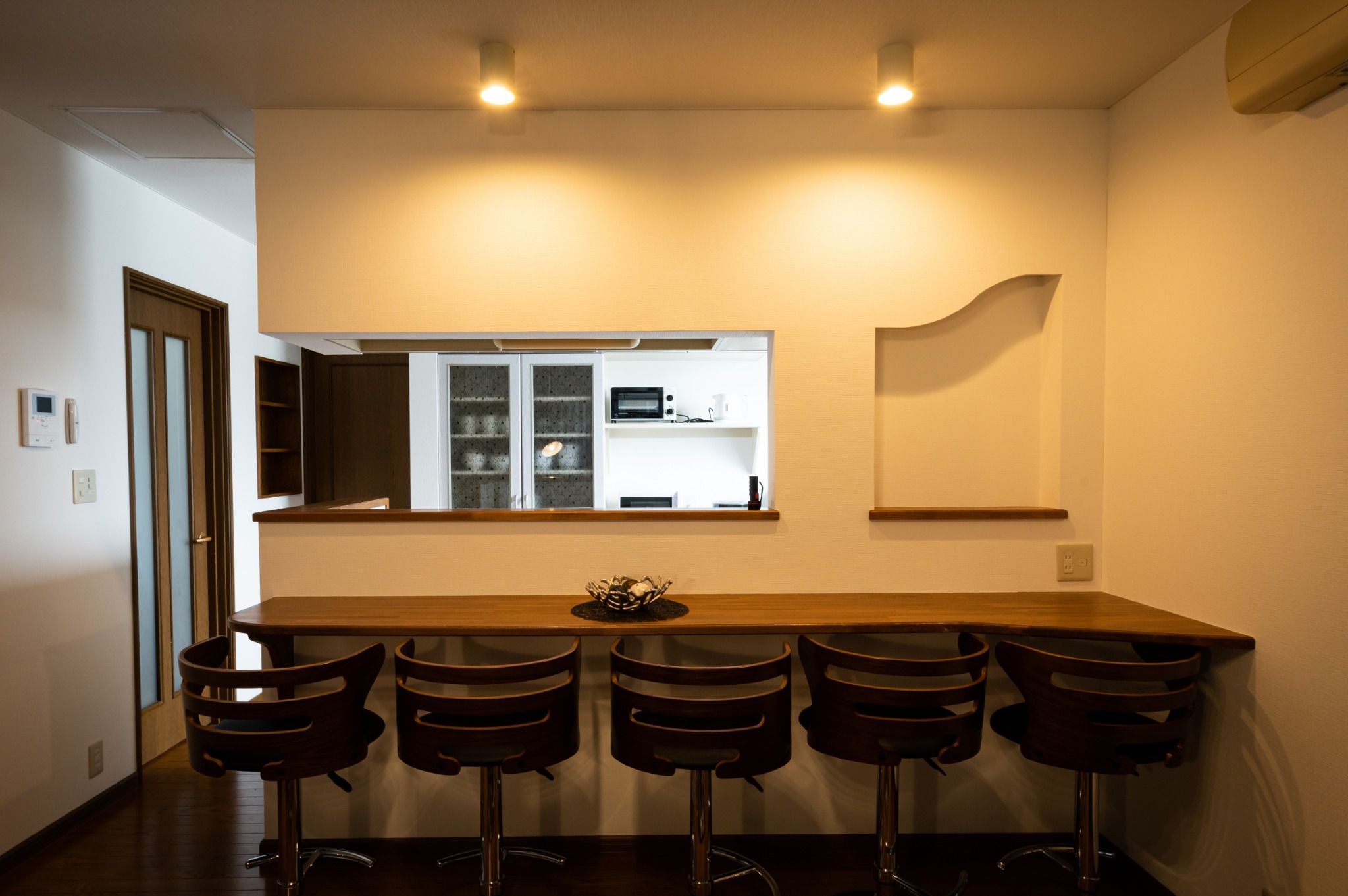 夕食後のコーヒーはいかがですか?