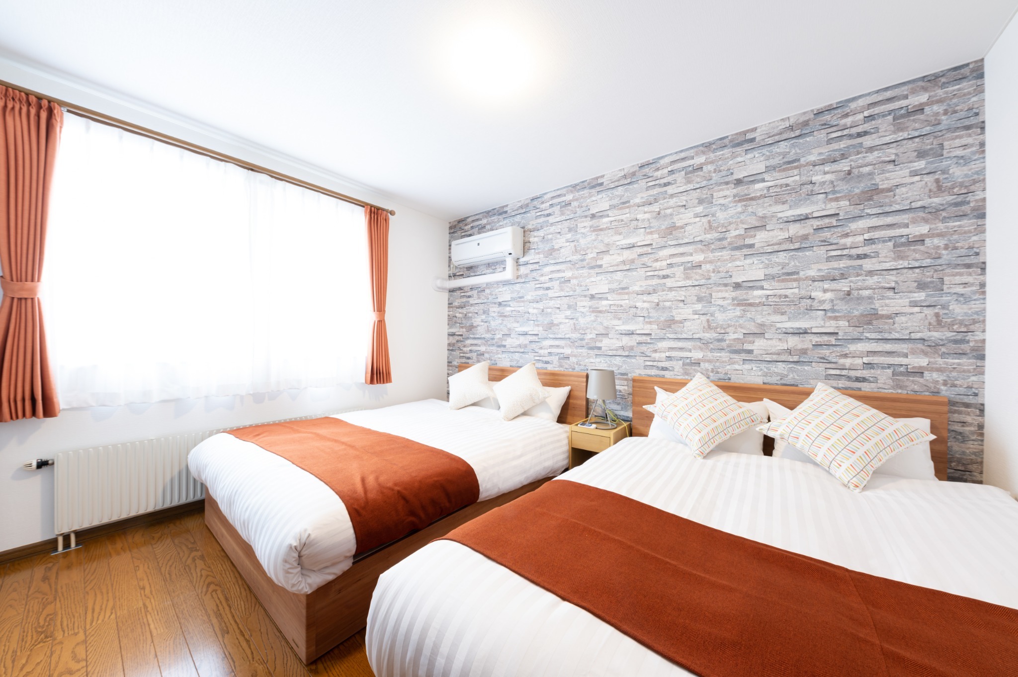 寝室にはベッド☆