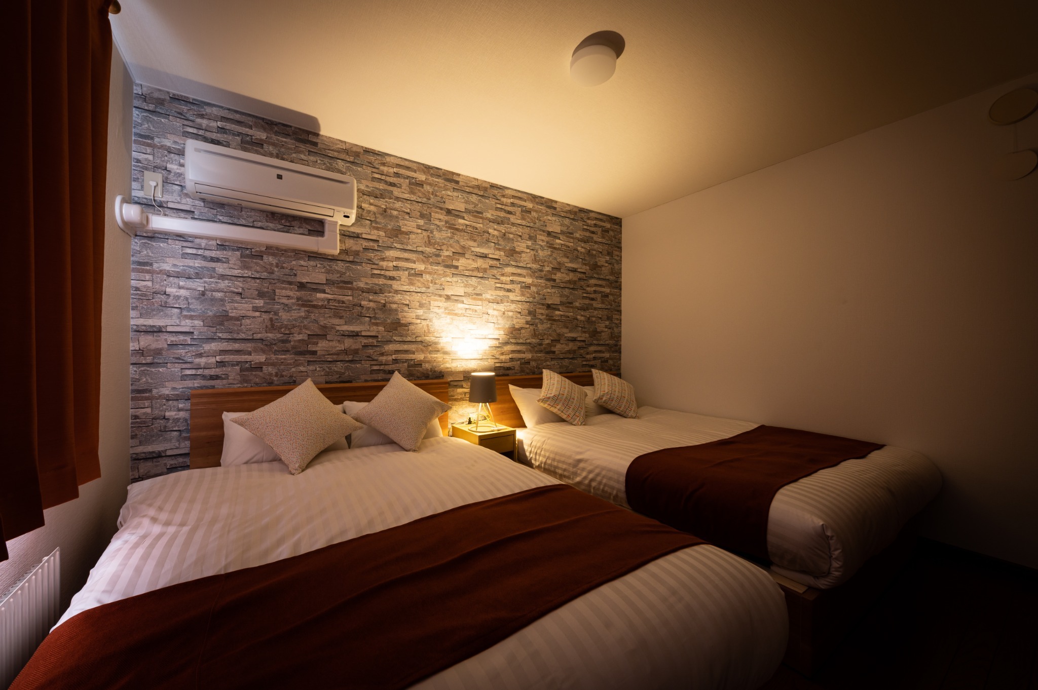 寝室にはベッド☆