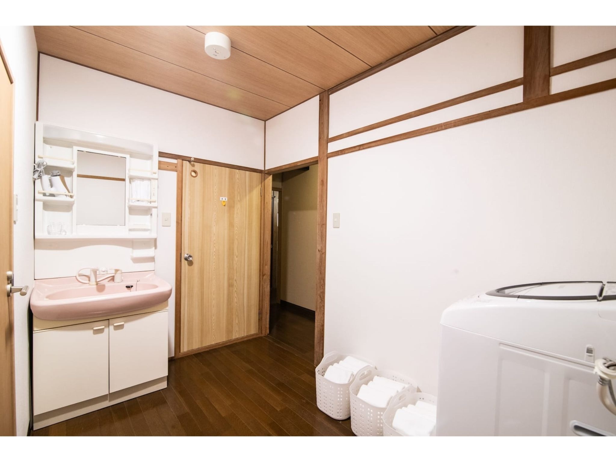 縁庵 )NEW 湯の坪街道まで徒歩6分温泉つき!! 大パノラマの由布岳!☺︎ 貸切一軒家