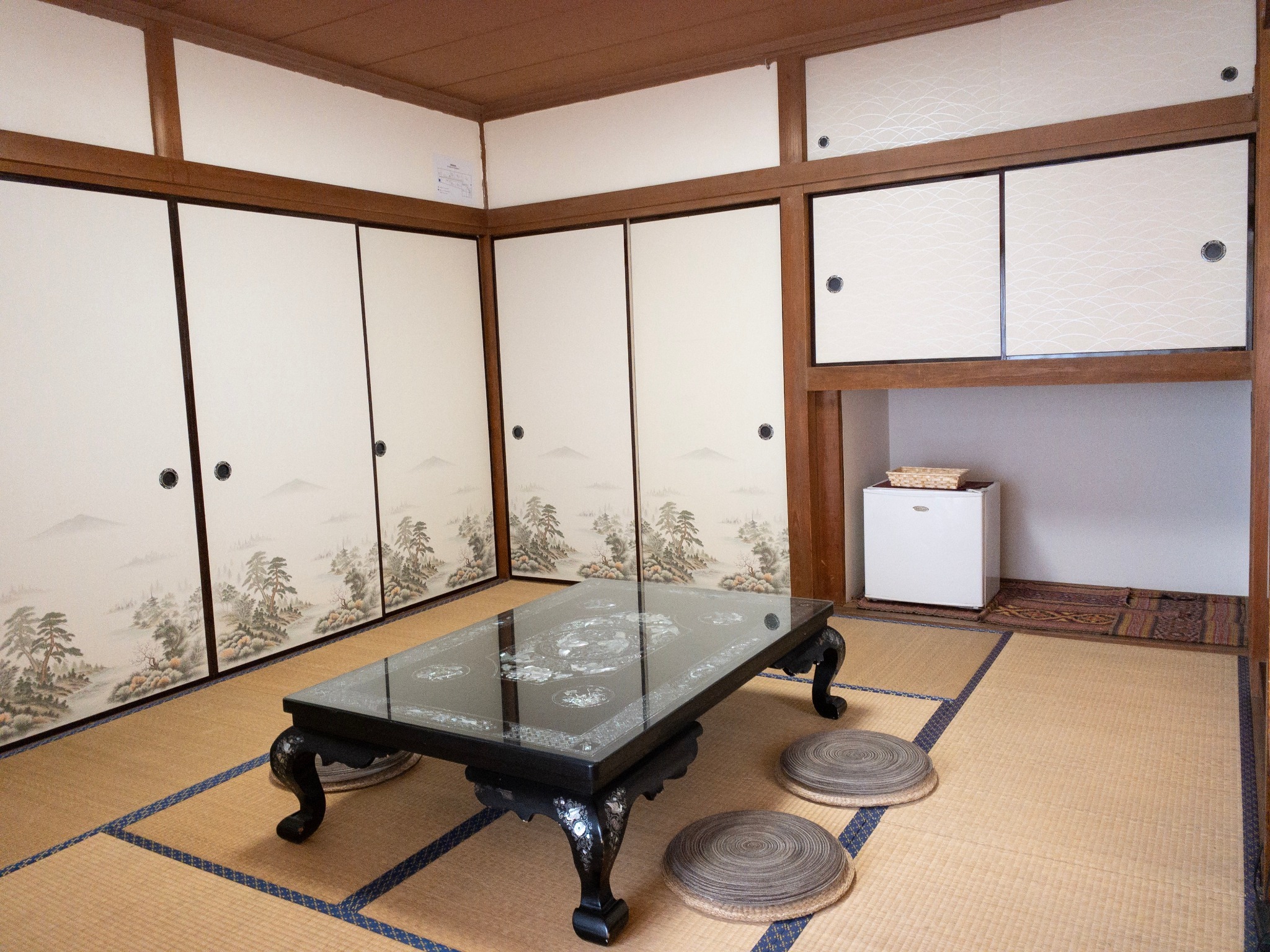 Spacious Japanese Tatami room