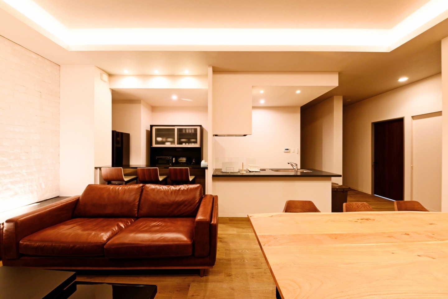 ＡＤＡＭＡＳ　ＣＨＩＴＯＳＥ　Ｃ【Ｖａｃａｔｉｏｎ　ＳＴＡＹ提供】 写真2