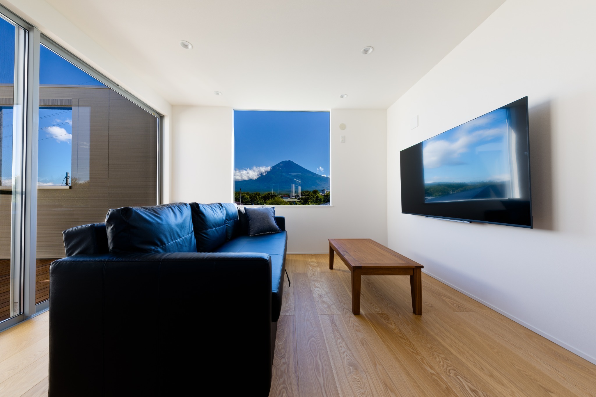 Ｆｒａｍｅ　Ｖｉｅｗ　Ｍｔ．Ｆｕｊｉ　Ｖｉｌｌａ－ｅａｓｔ&nbsp;施設全景