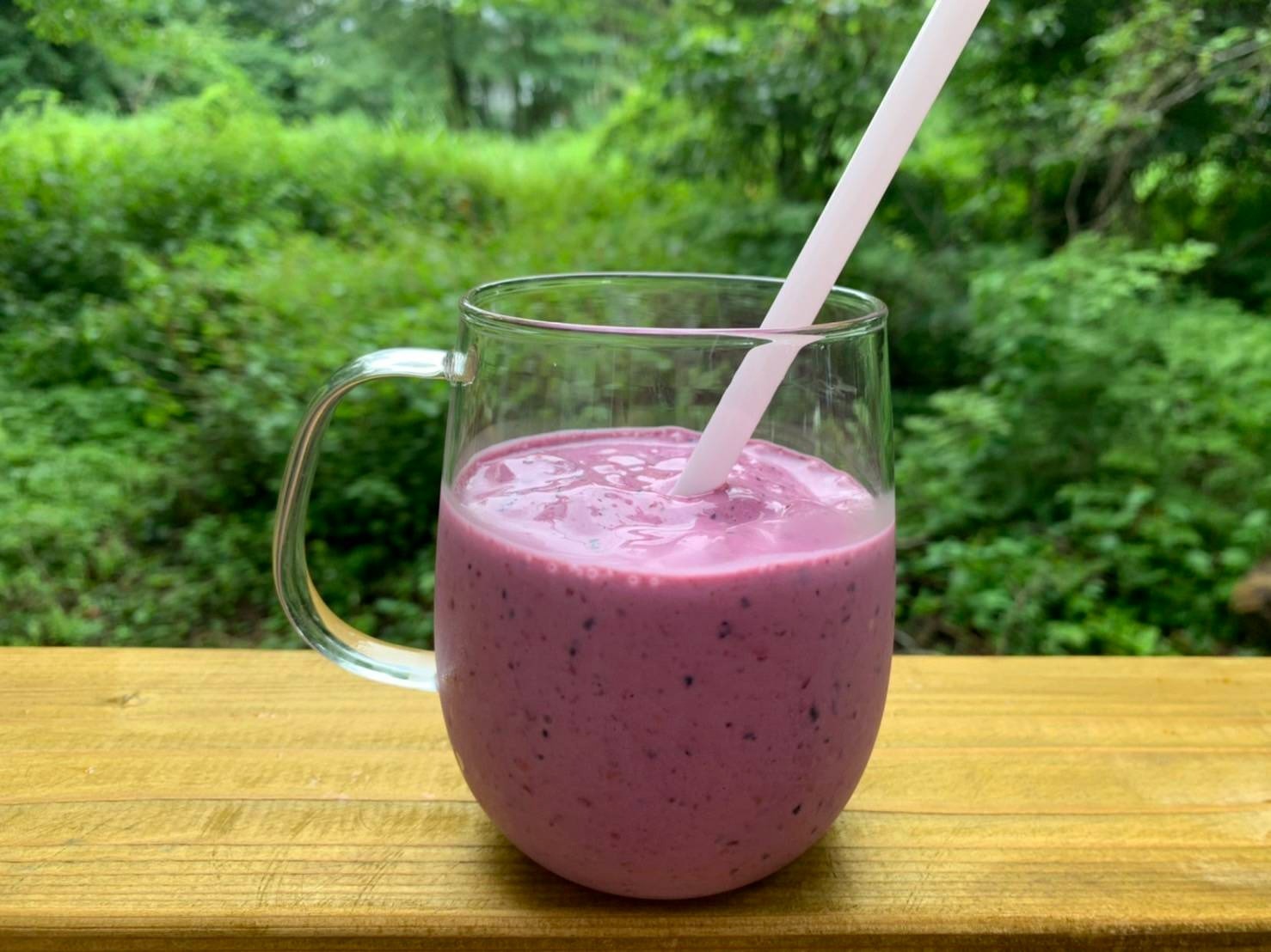 1階のカフェでまったりコーヒーを楽しめます