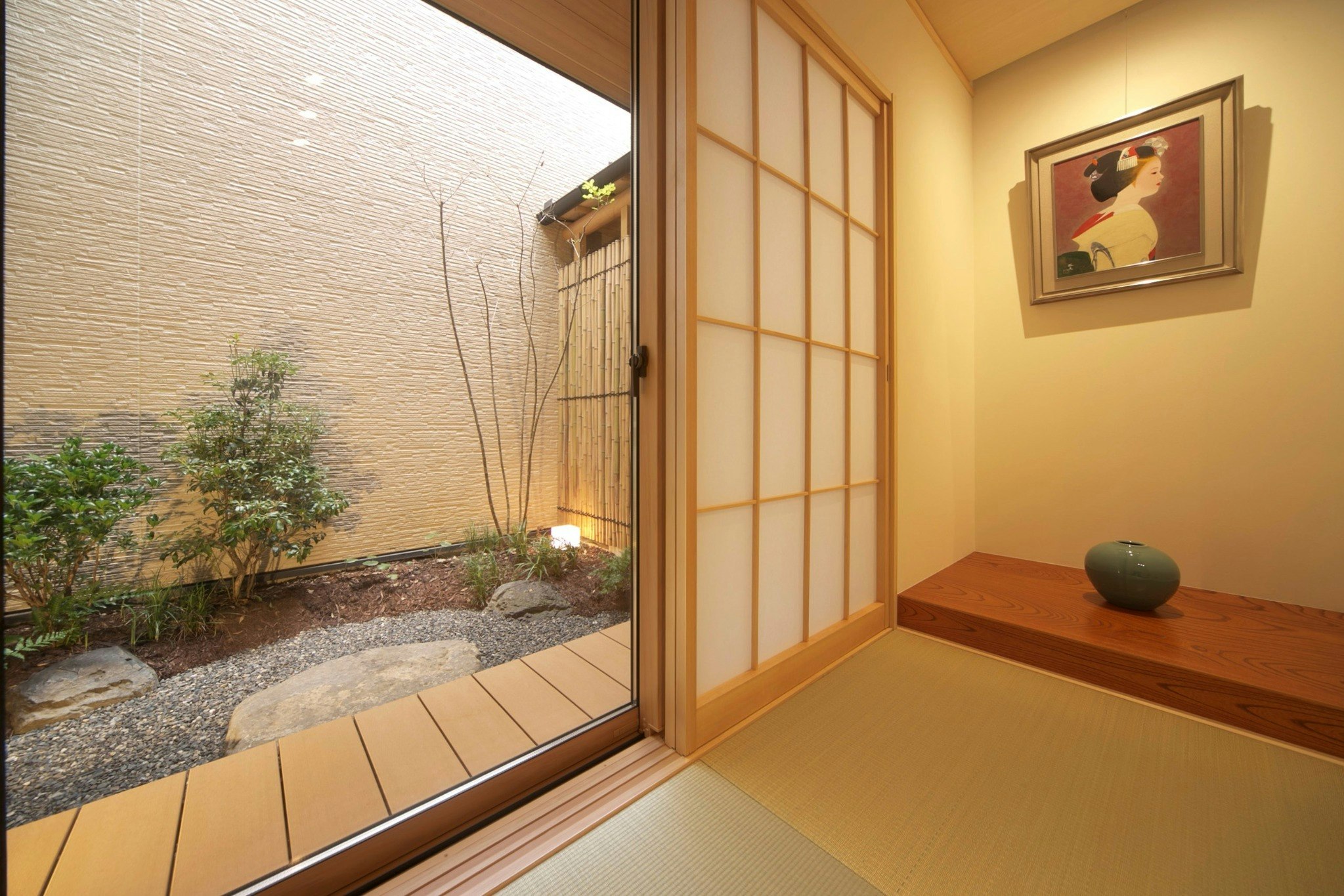 一棟貸切で過ごす特別な京都ー女性デザイナーによるオシャレな京町家