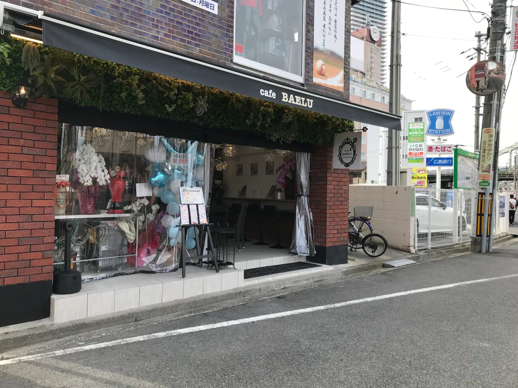 ランチも美味しいcafebaeru