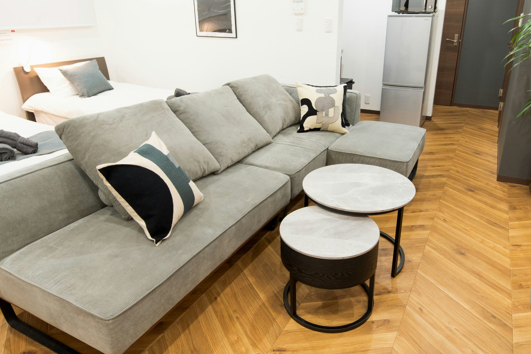 グランディオーソアーバンステイ新宿イースト102/10名OK/駅徒歩4分/wifi完備