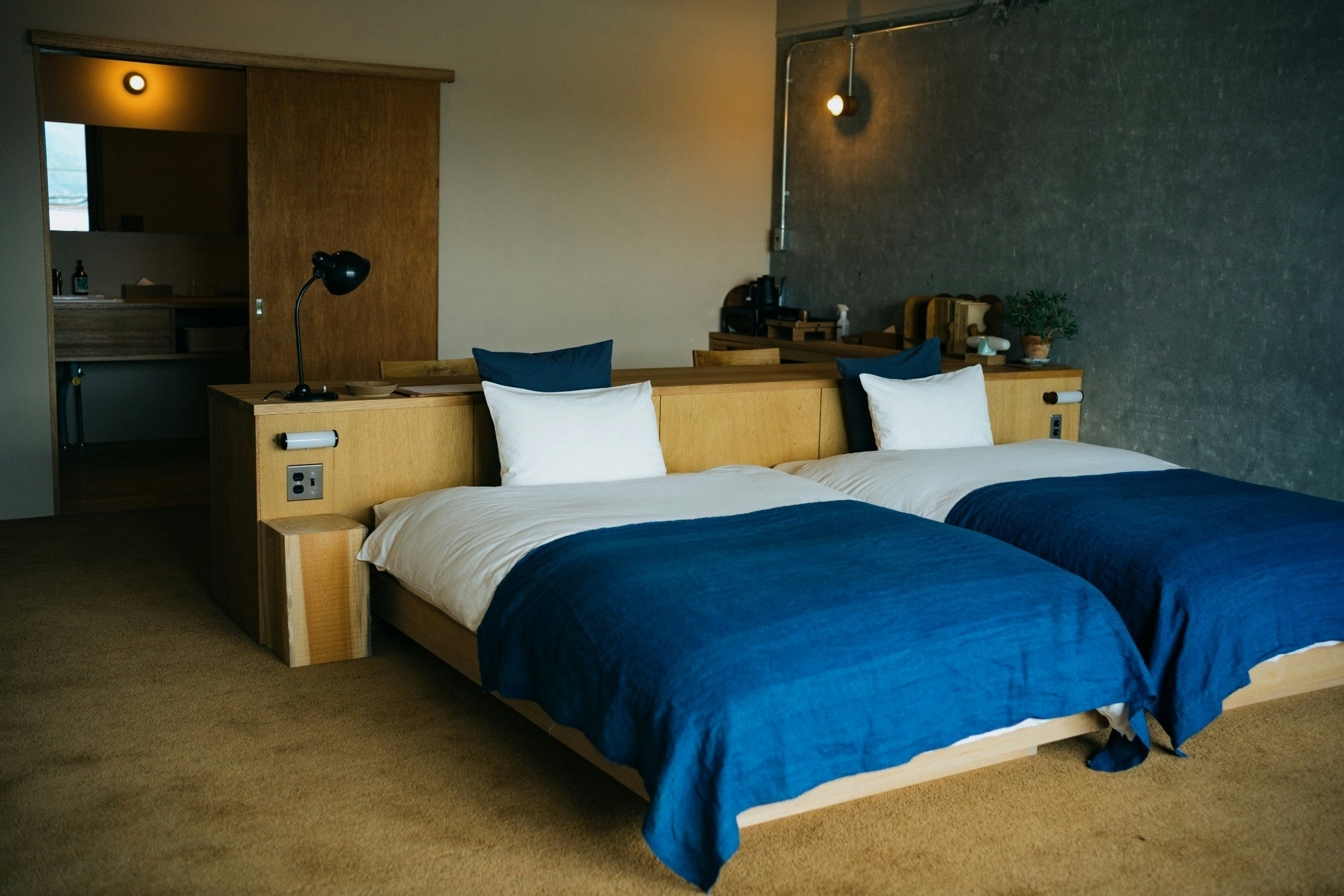 SARUYA HOSTEL KIKU -広々とした洋室のツインルーム #202