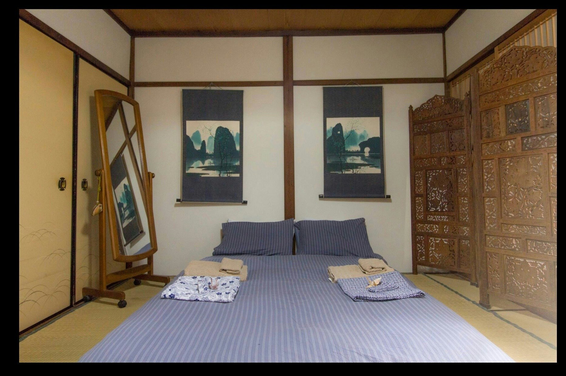 円町にある昔ながらの町家 小さな一軒家貸切 Simple House