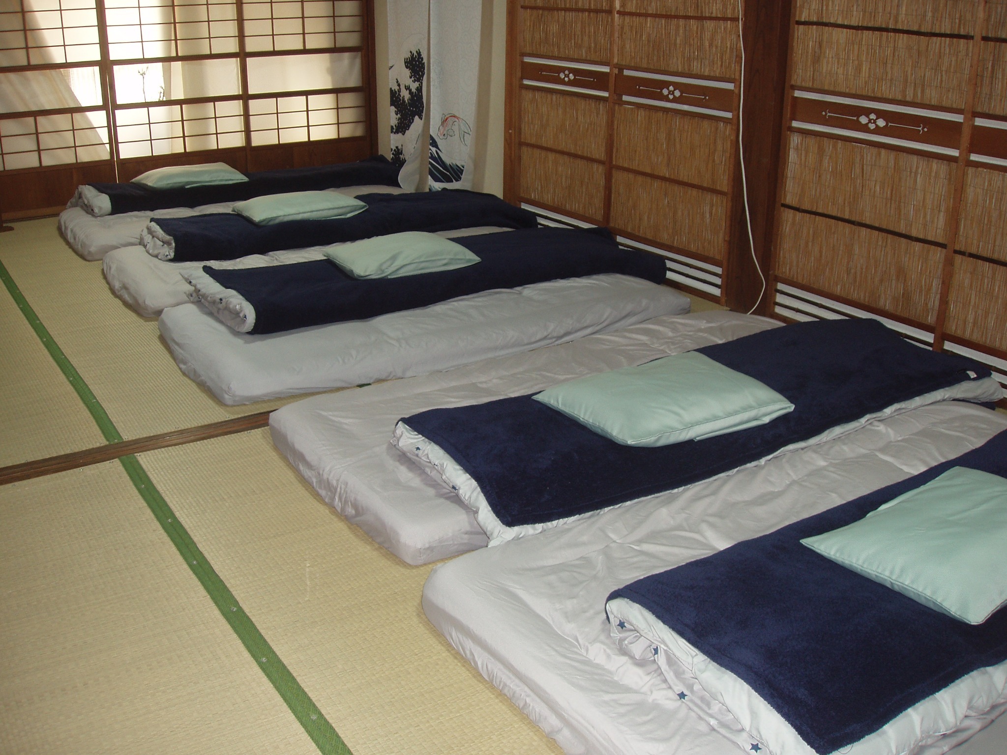 冬の布団和室