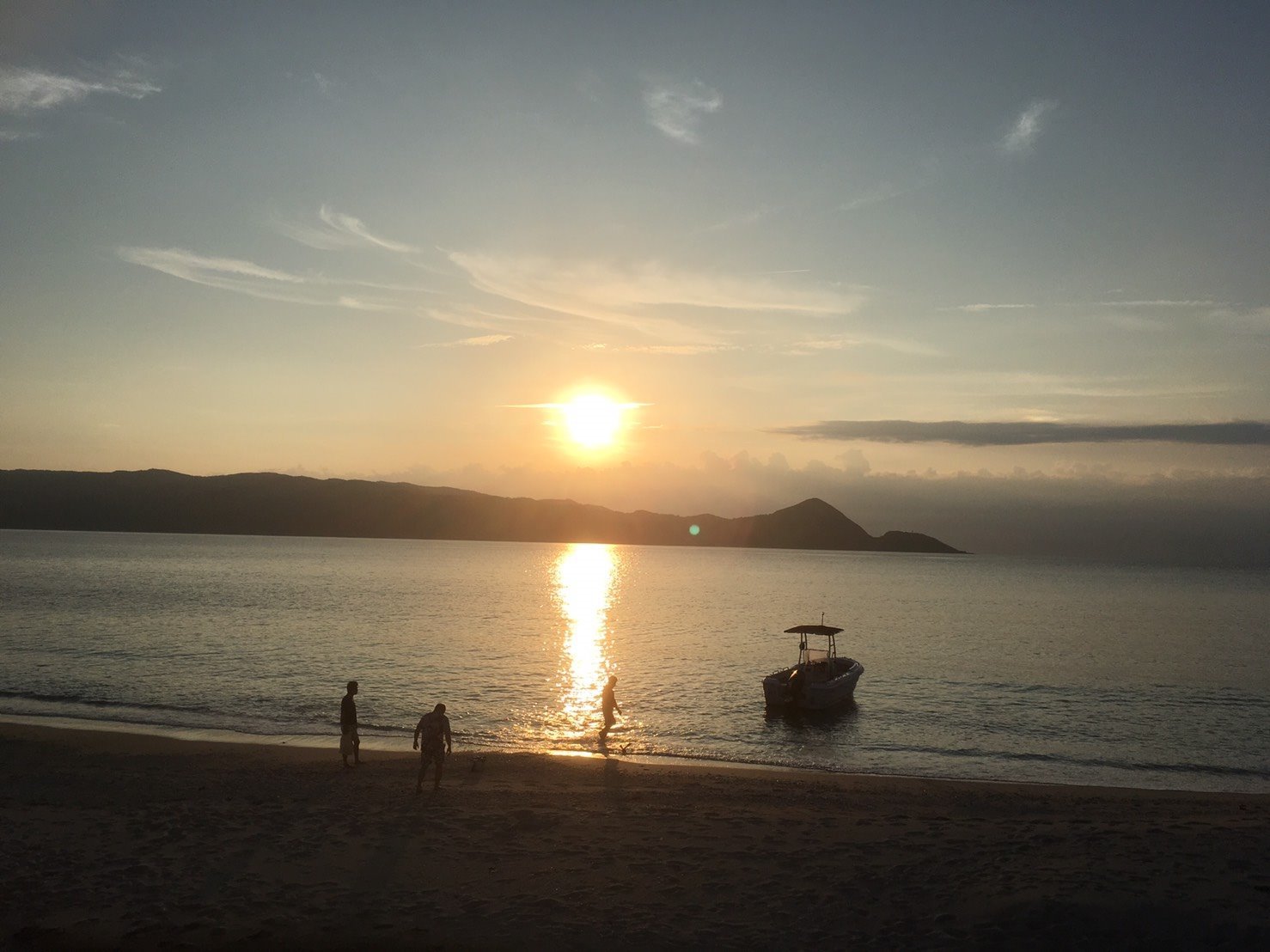 目の前の海にボートをつけることも出来ます。