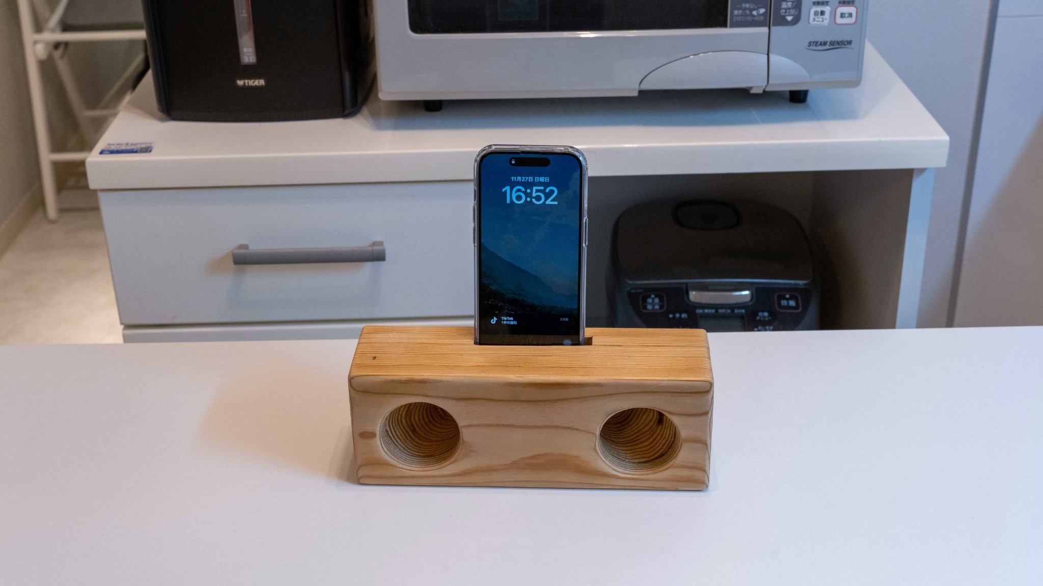 Wooden Stereo 1