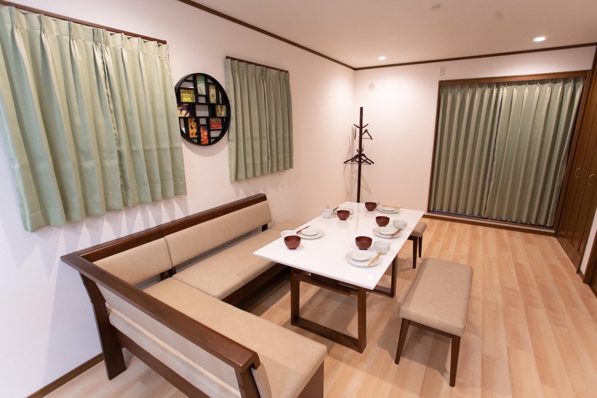【鶴ＩＮＮ　中川西】２０１９年フルリノベの贅沢な和モダン一軒／民泊【Ｖａｃａｔｉｏｎ　ＳＴＡＹ提供】 写真2