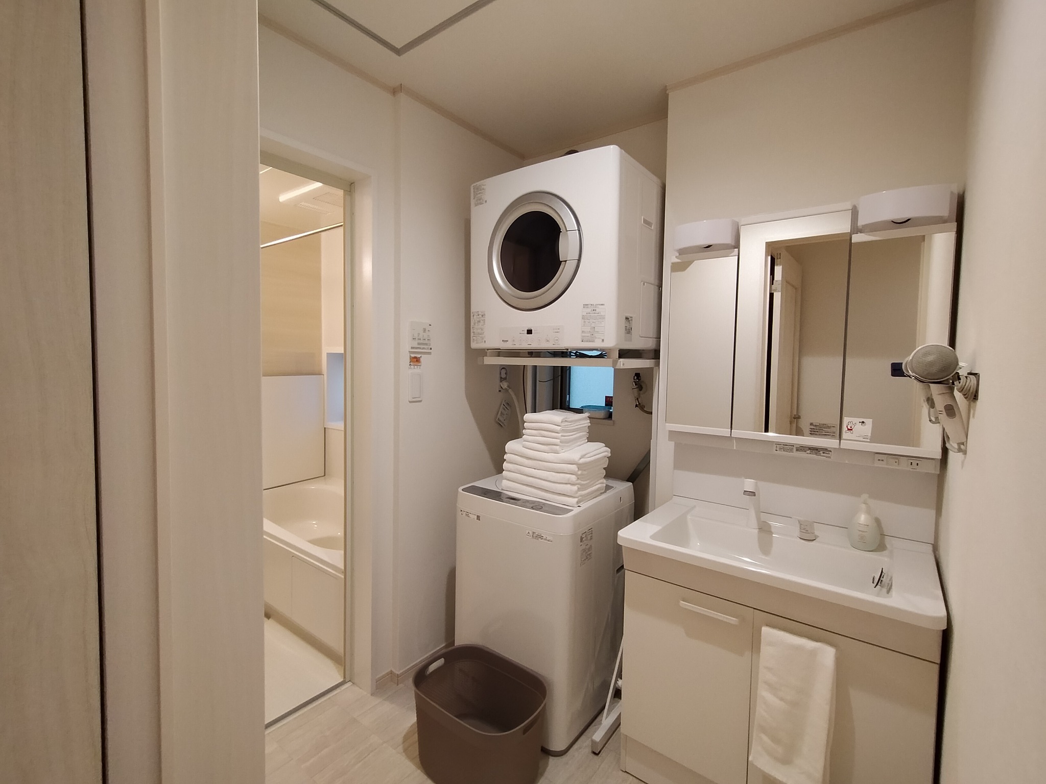 YOFUKE HOUSE のnull