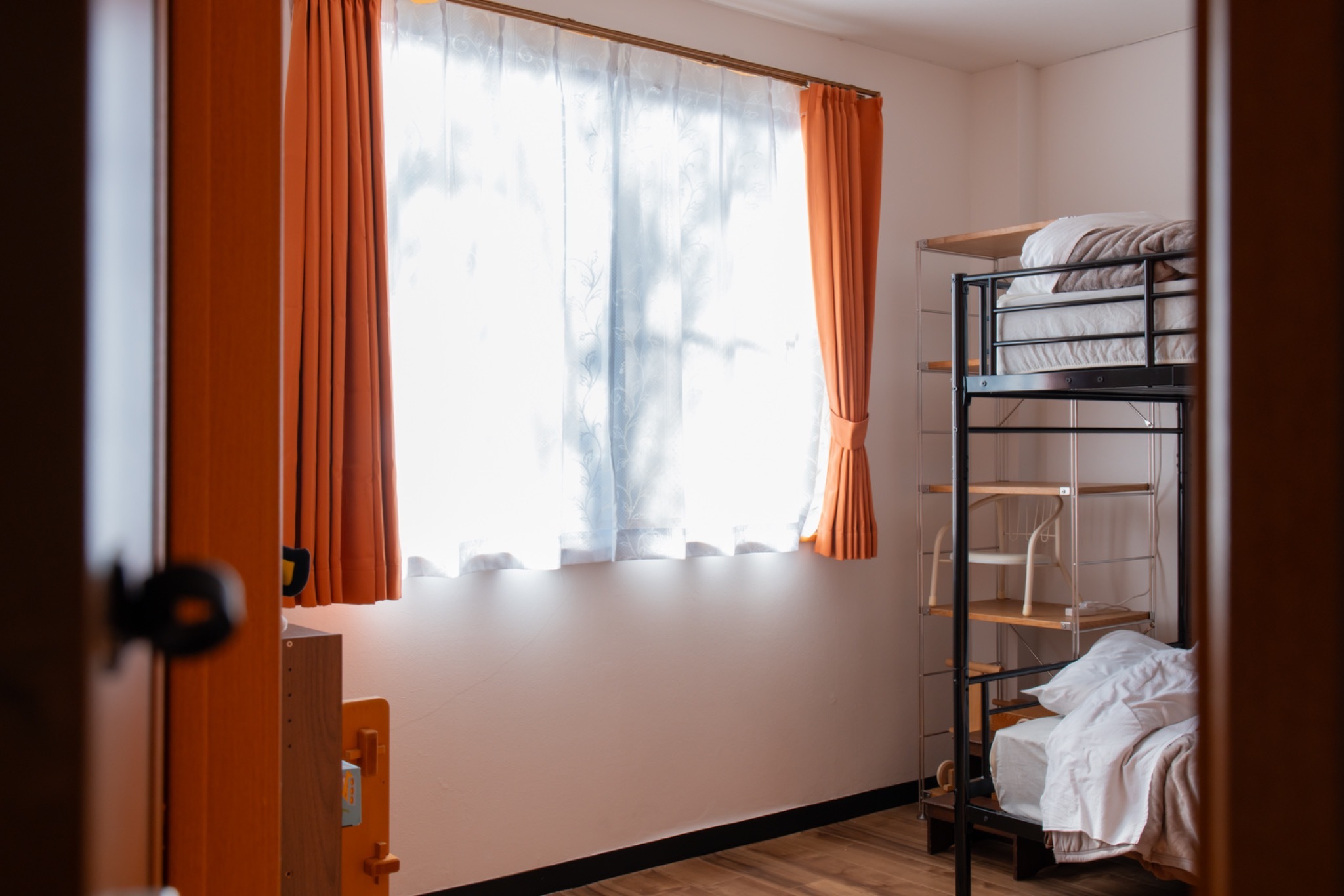 ハワイアンズ車10分 温泉目の前&キッチン付きファミリー向け4名アパート