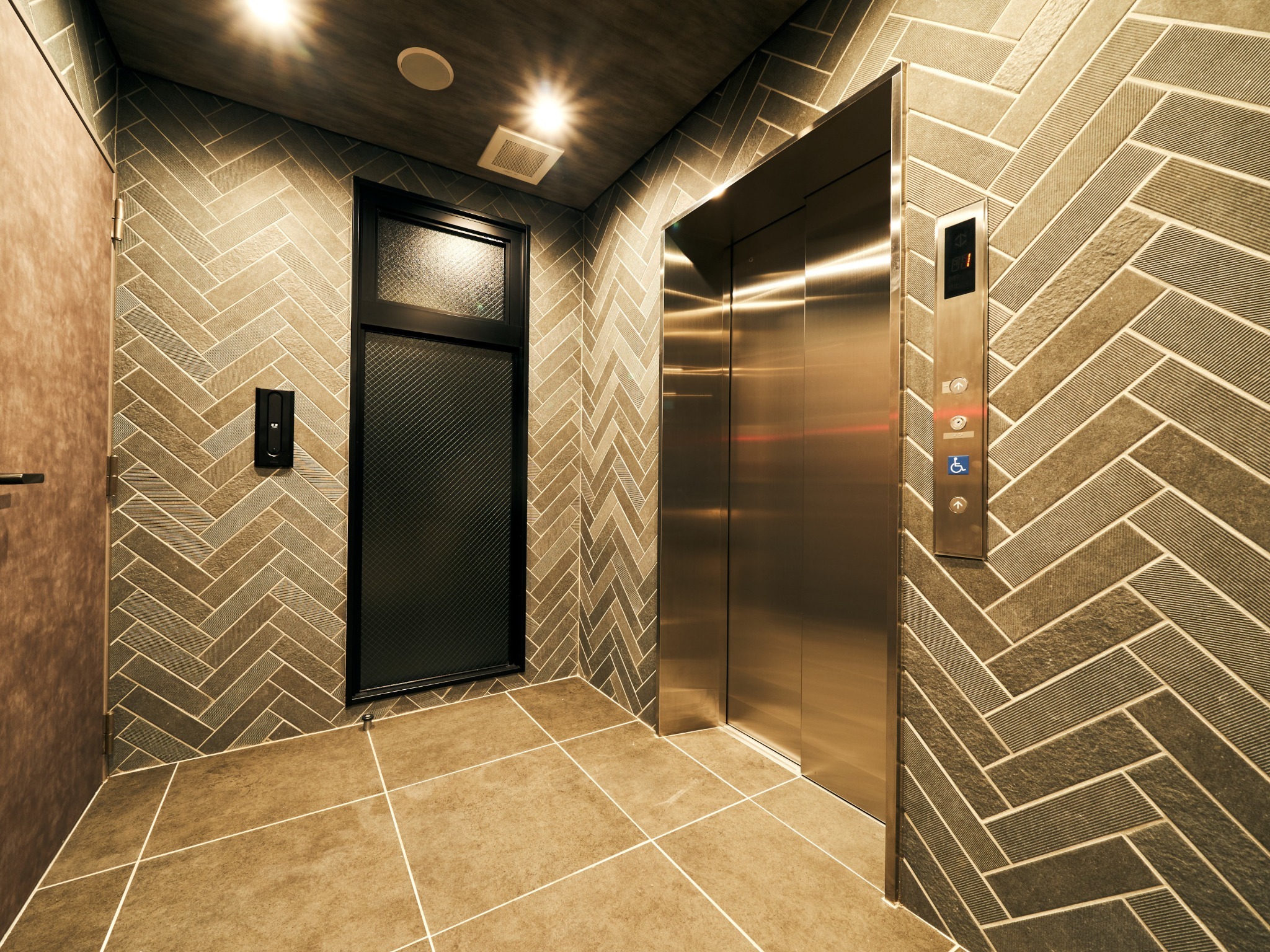 エレベーターホール