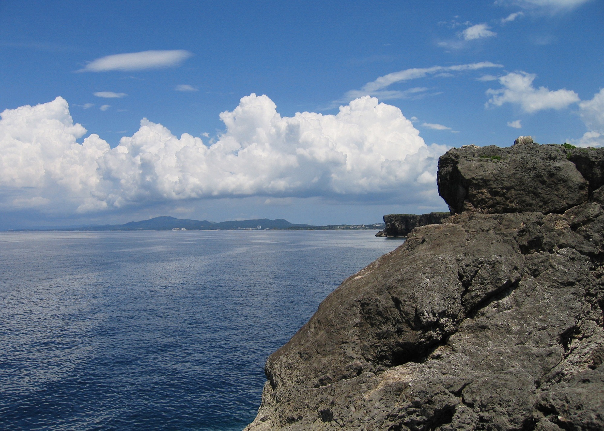 雄大な東シナ海と