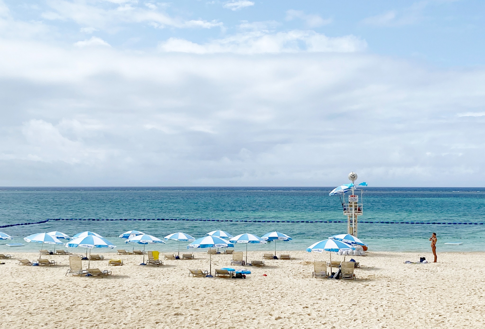 ムーンビーチまで徒歩2分