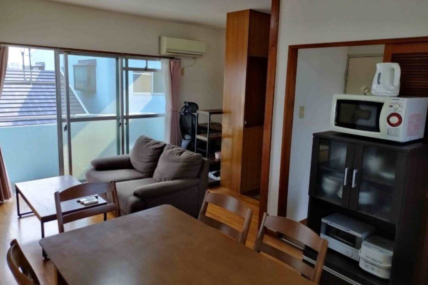 52m2和洋2LDK・定員6名・駐車無料・太田駅徒歩4分・防犯カメラ【A301】