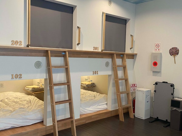 ともひろ部屋 HOSTEL HIROSAKI - ドミトリーダブル＜下段＞ 青森県 弘前市