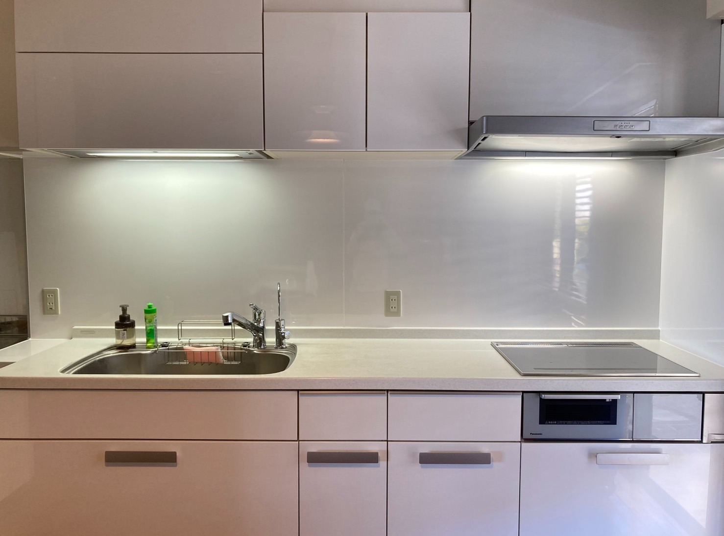 キッチン(調味料はありません)