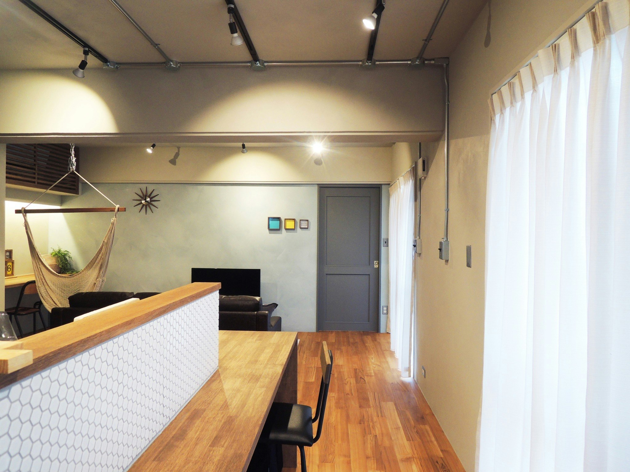 【禁煙】【ペットOK】【那覇・空港アクセスGOOD】オシャレな庭付きコンドミニアム