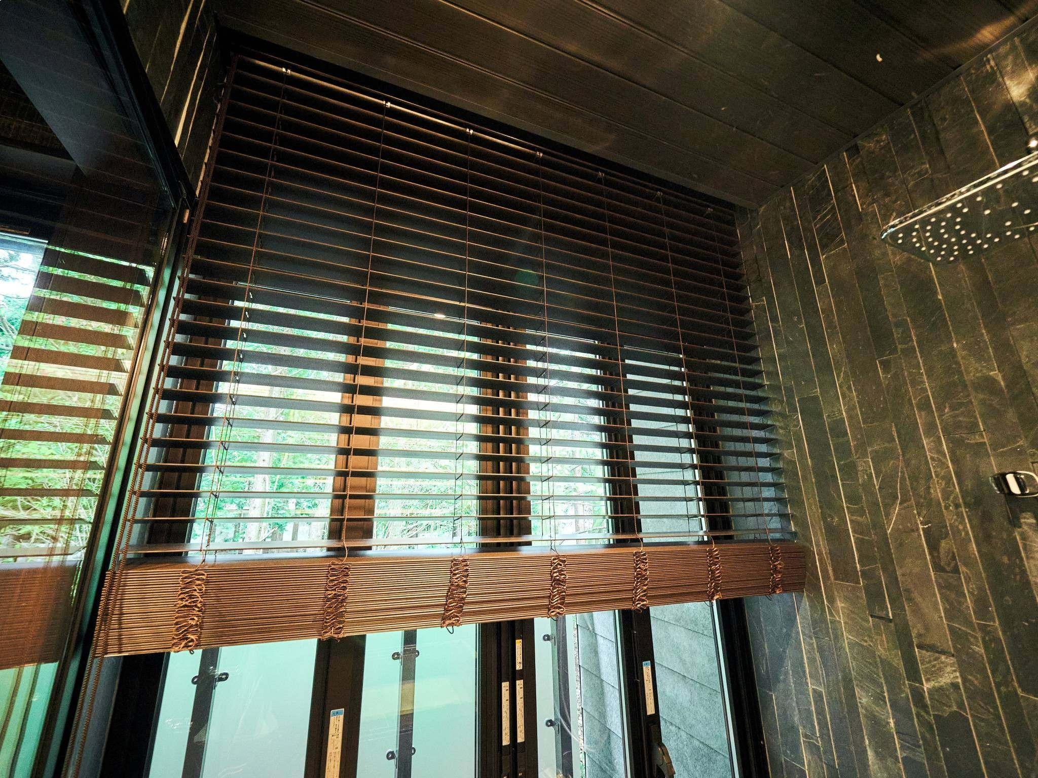 全室共通/浴室ブラインド