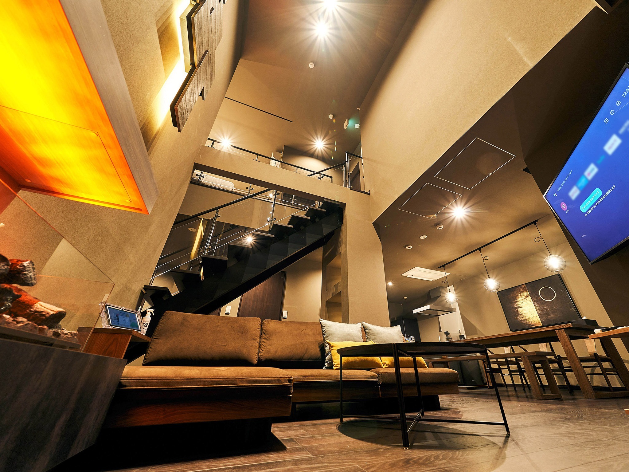 101‐103/ダイニング