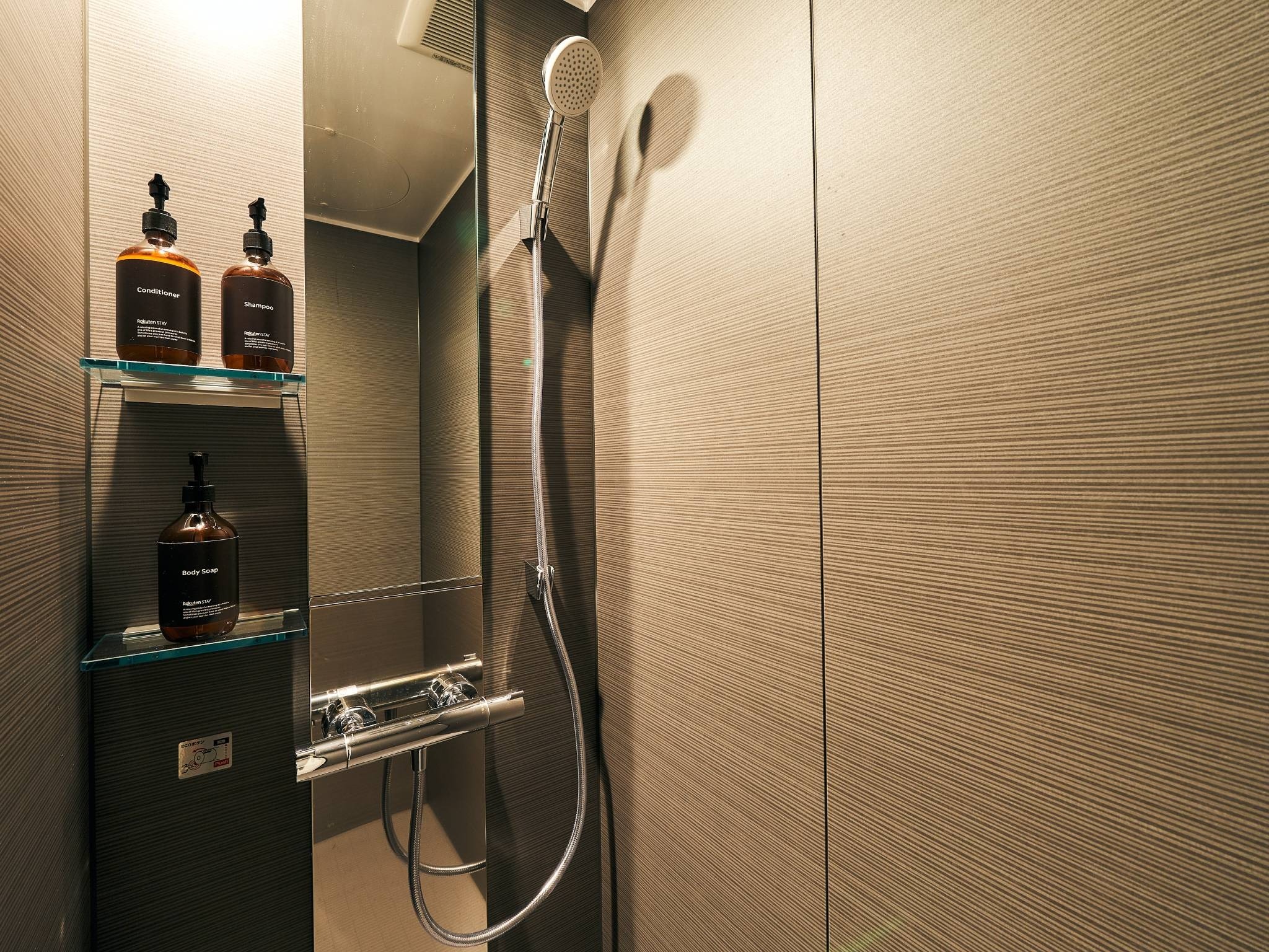 101-103/シャワールーム