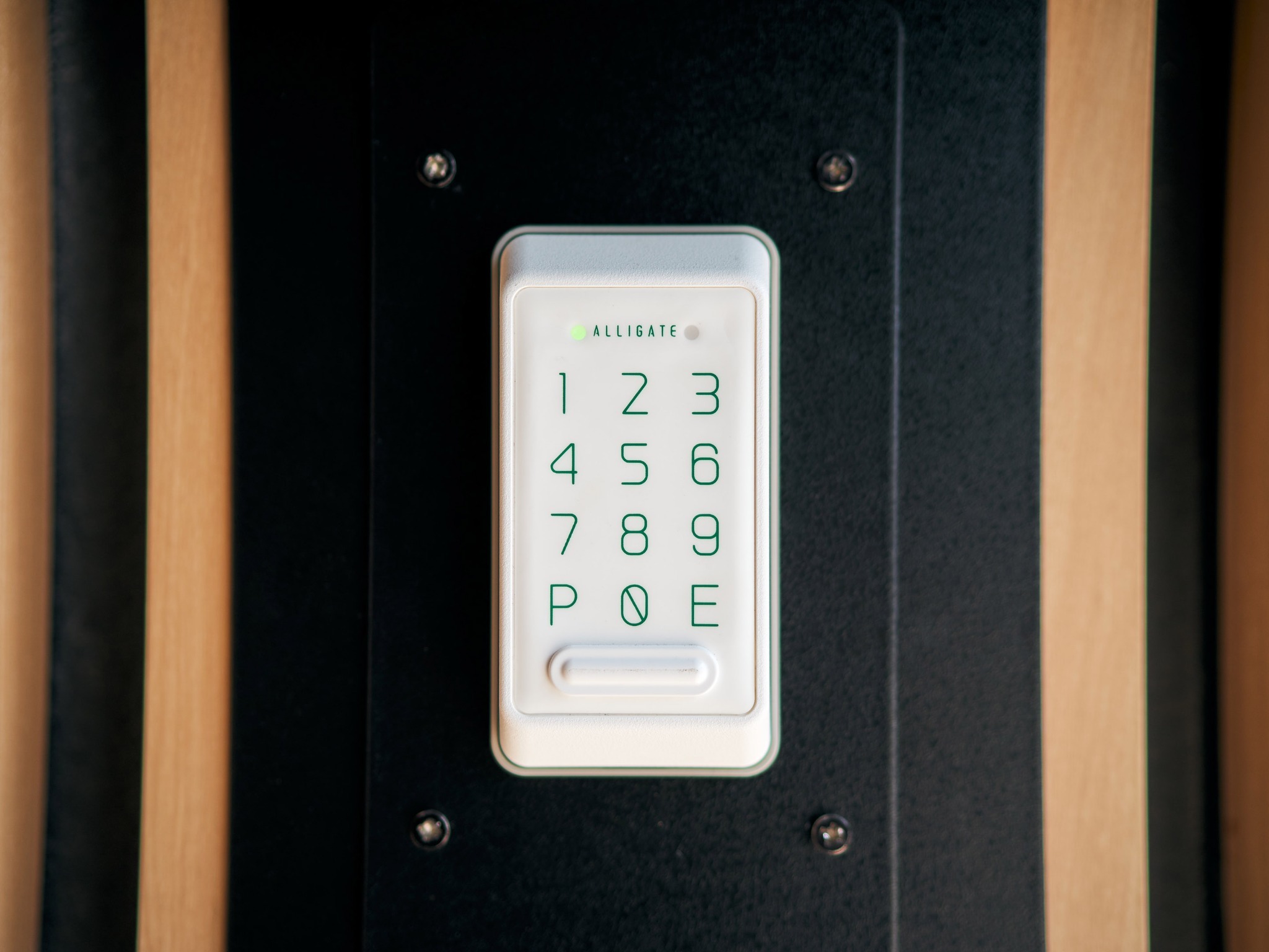 エントランスもキー番号にて開錠!