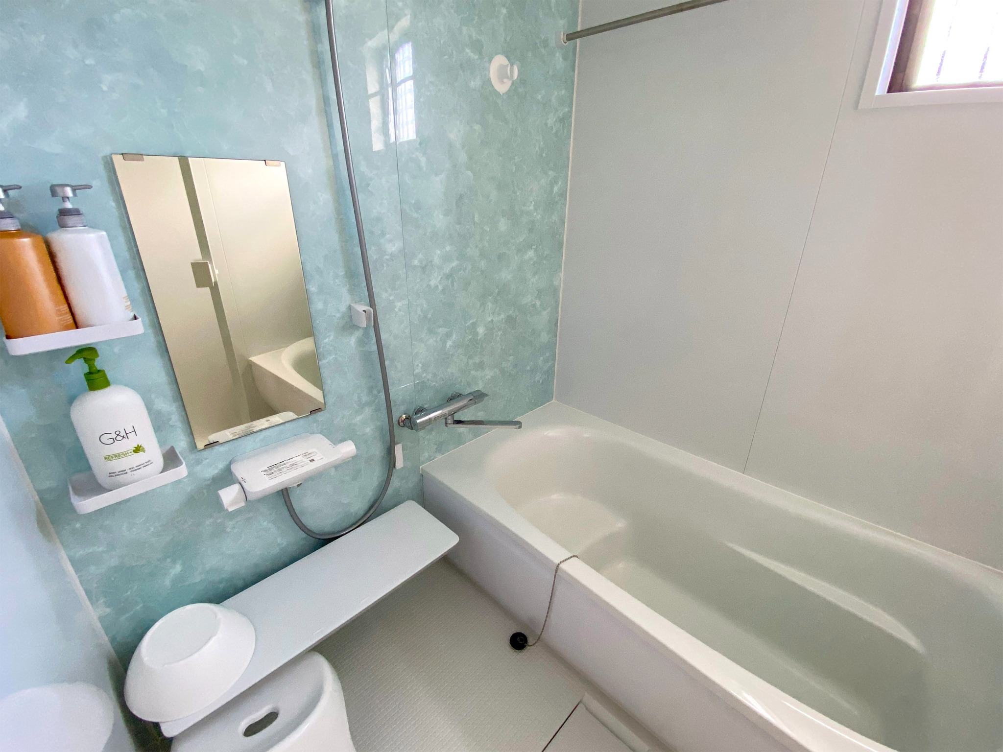 ・WESTバスルーム シャンプー・コンディショナー・ボディーソープを設置