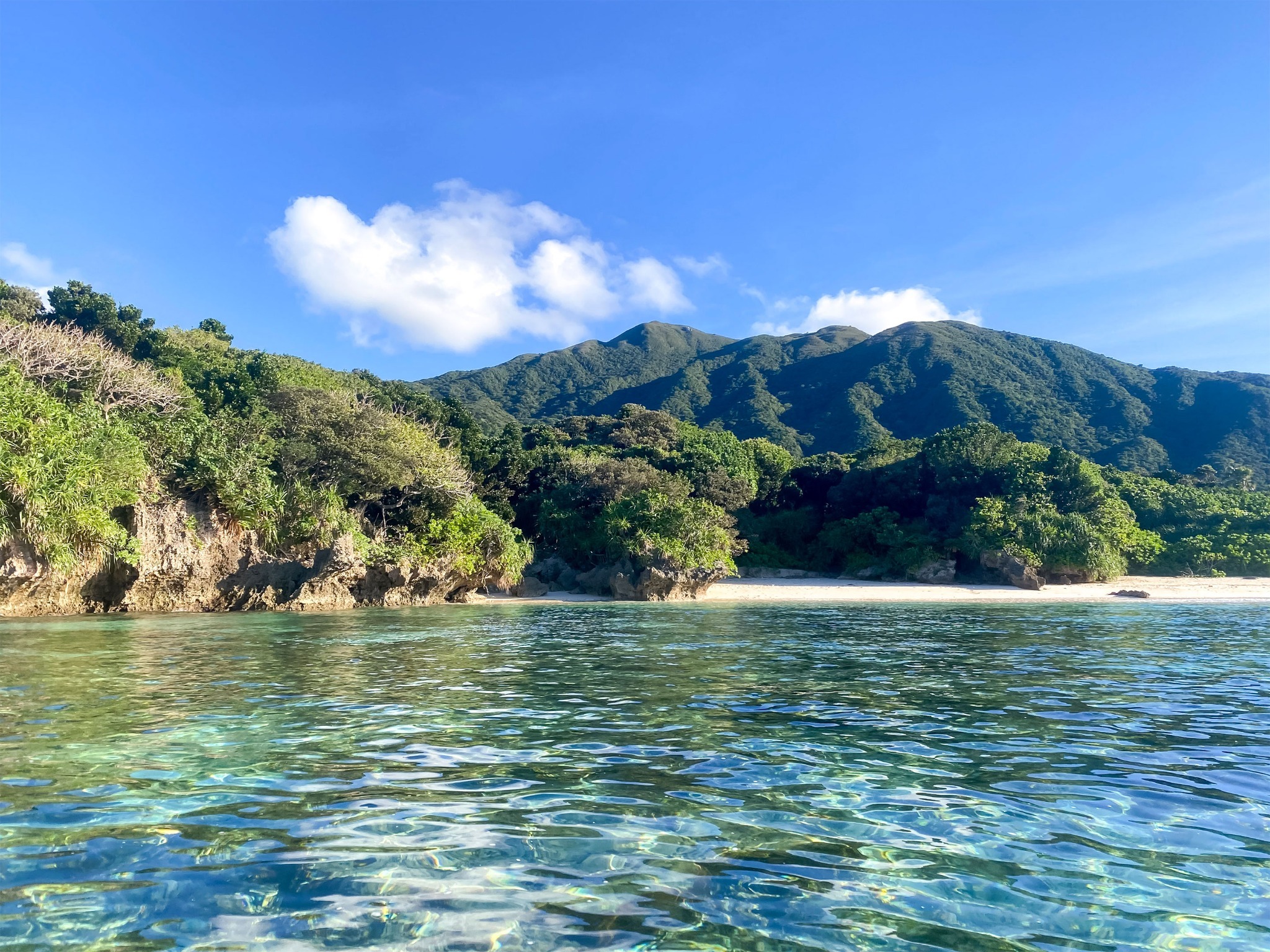 ・米原ビーチ SUPで沖まで漕ぎました