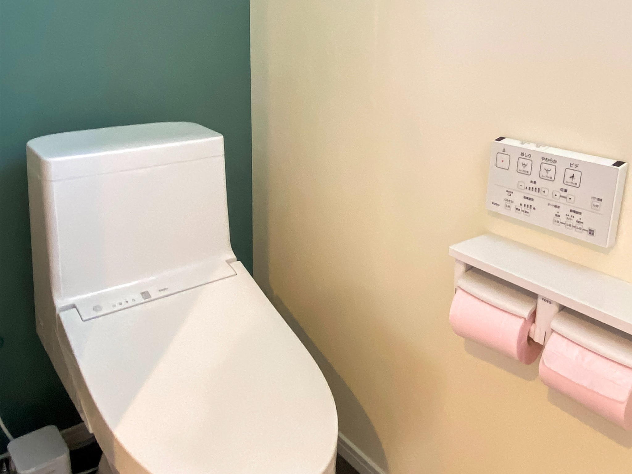 ・EASTトイレ 洗浄機能付きです