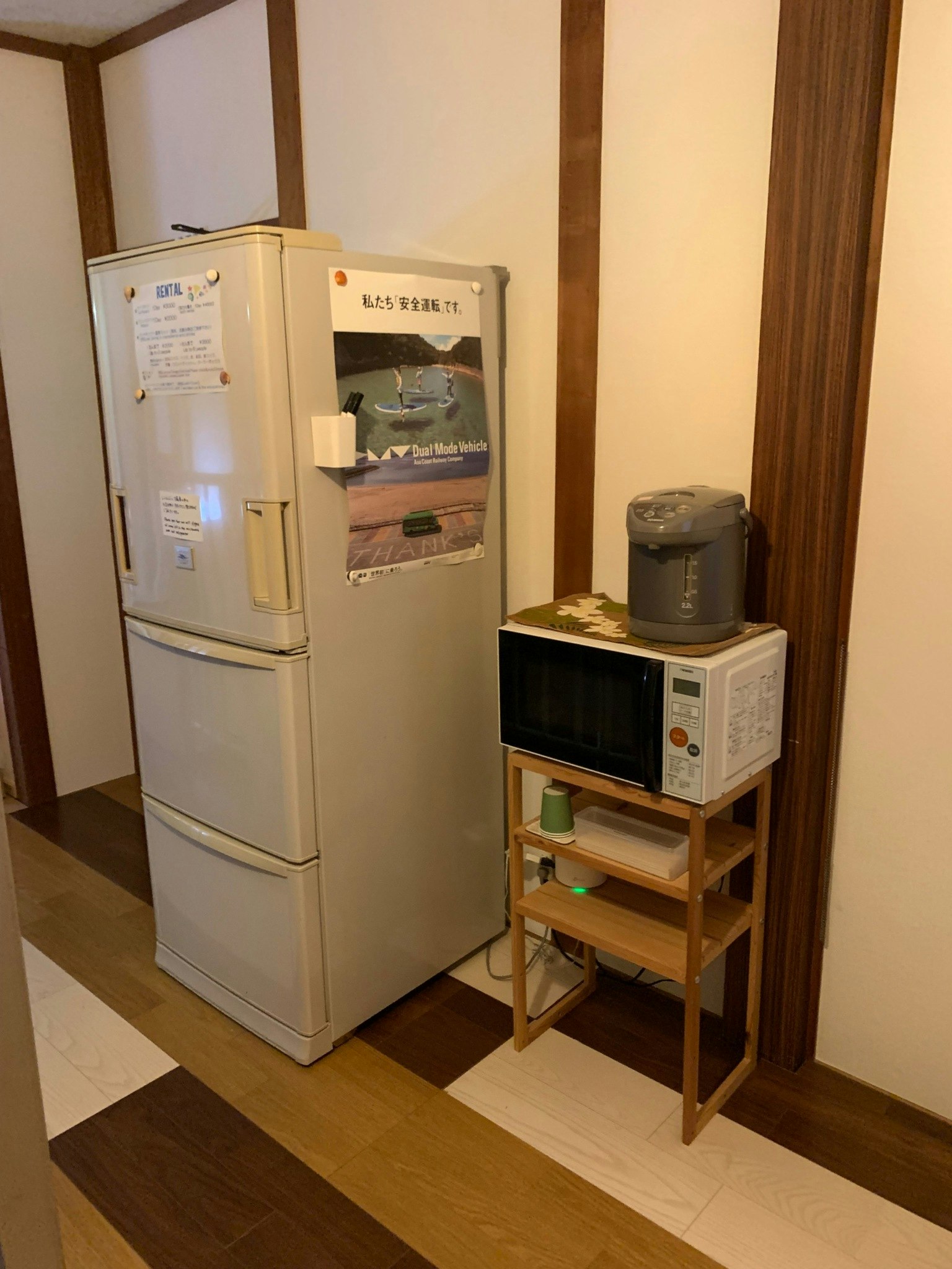 6畳【素泊まり】スーパー&レストランが近い好立地⭐︎Wi-Fi完備