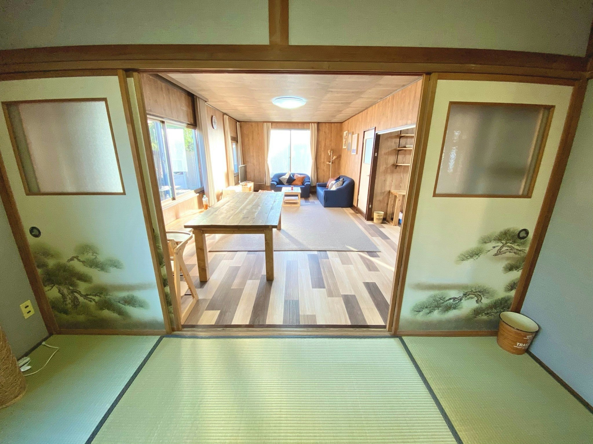 JR登別から徒歩2分/ウッドデッキ/ペット可/コンビニ徒歩4分