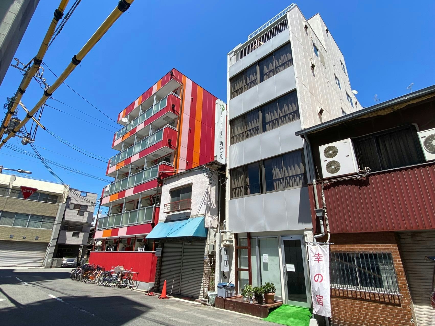 リーズナブルなベッド3台のお部屋301