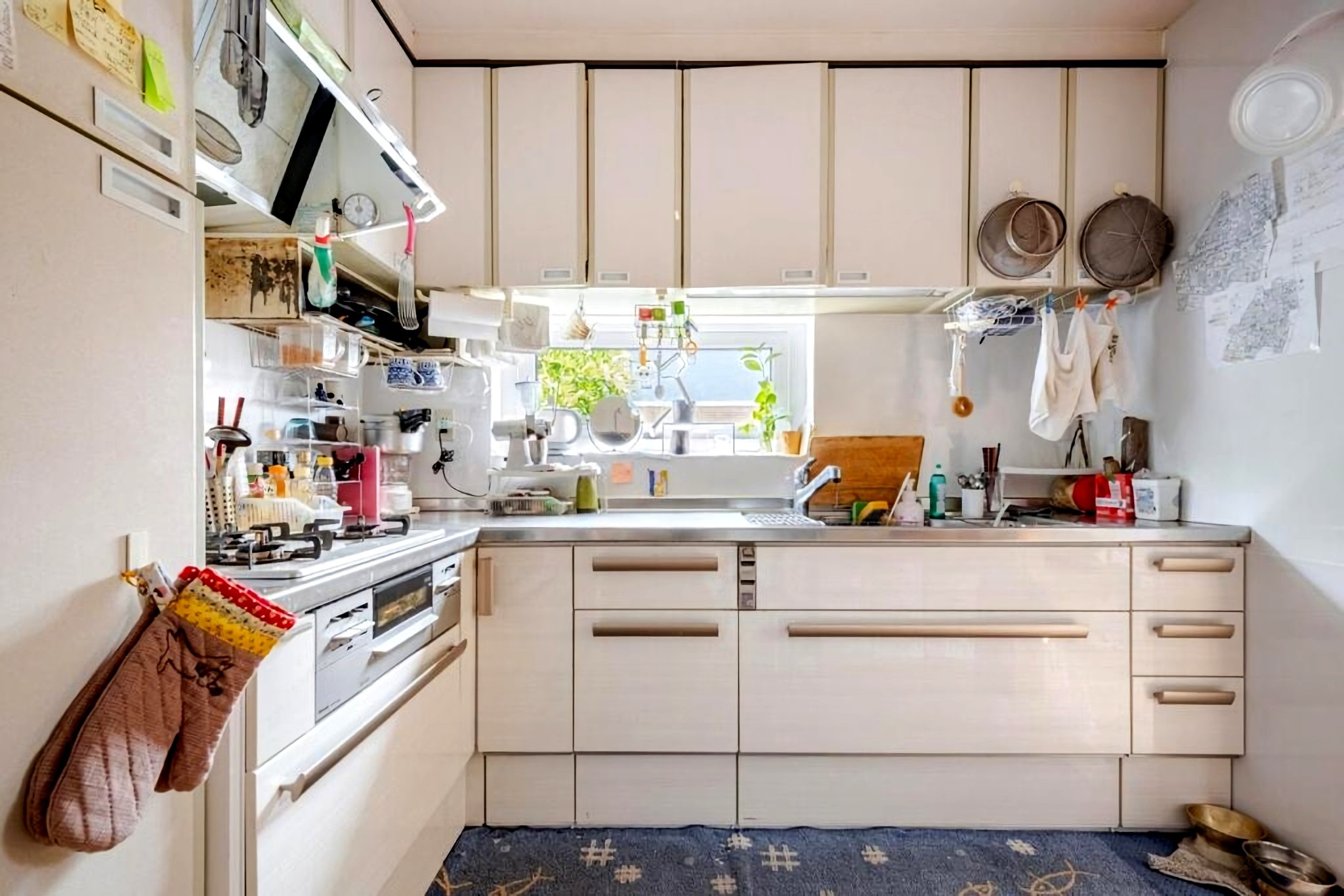 個室A-札幌駅から20分|シンプル×ワークケーション|くつろぎの館