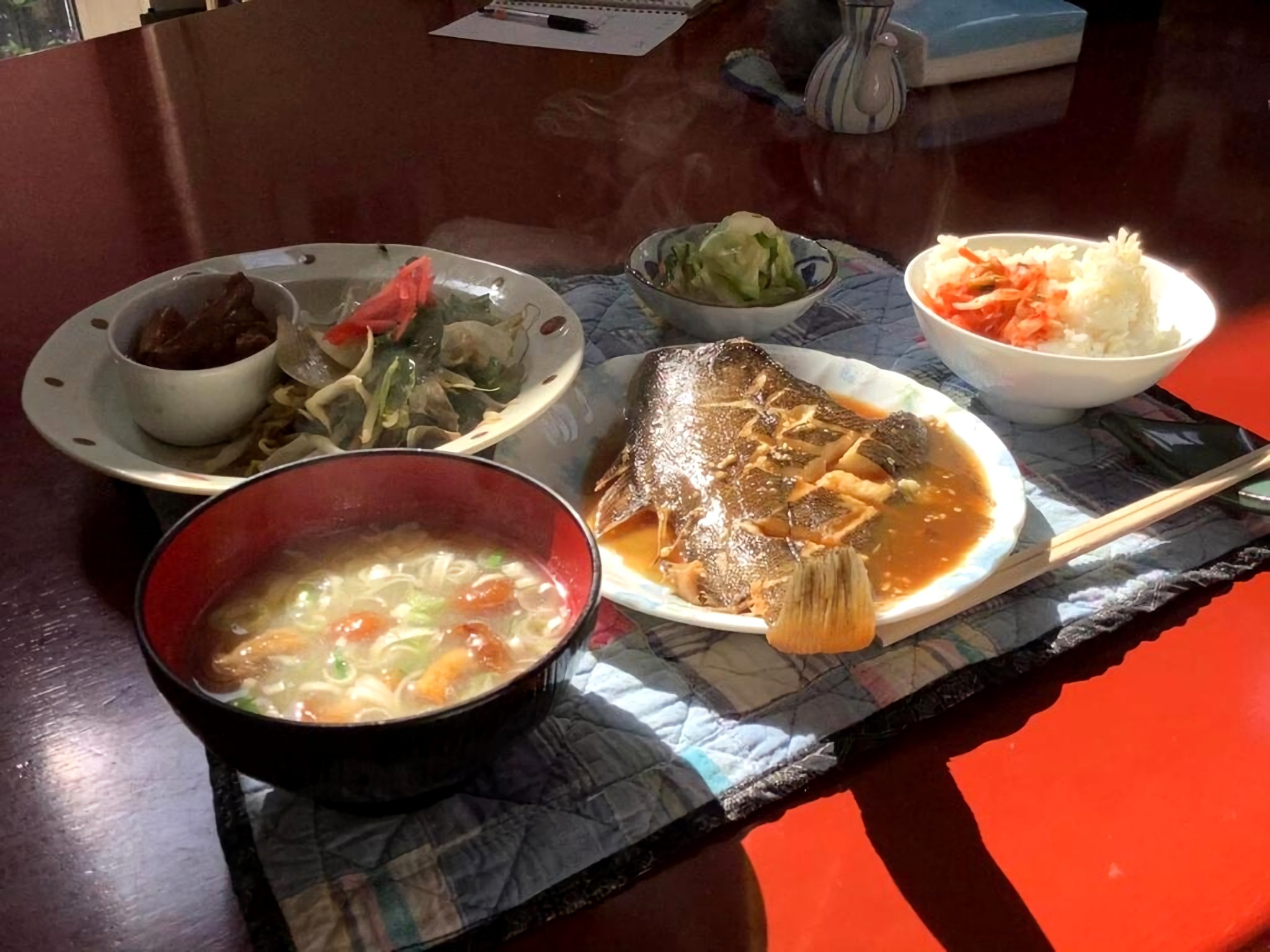 個室A-札幌駅から20分|シンプル×ワークケーション|くつろぎの館