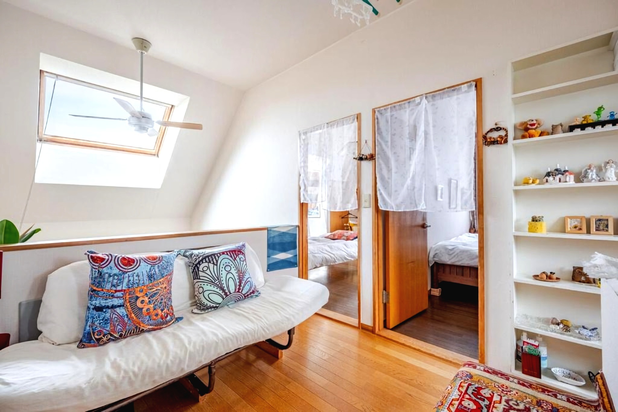 個室C- 天窓付き。涼風満喫。ロマンチックなインテリア