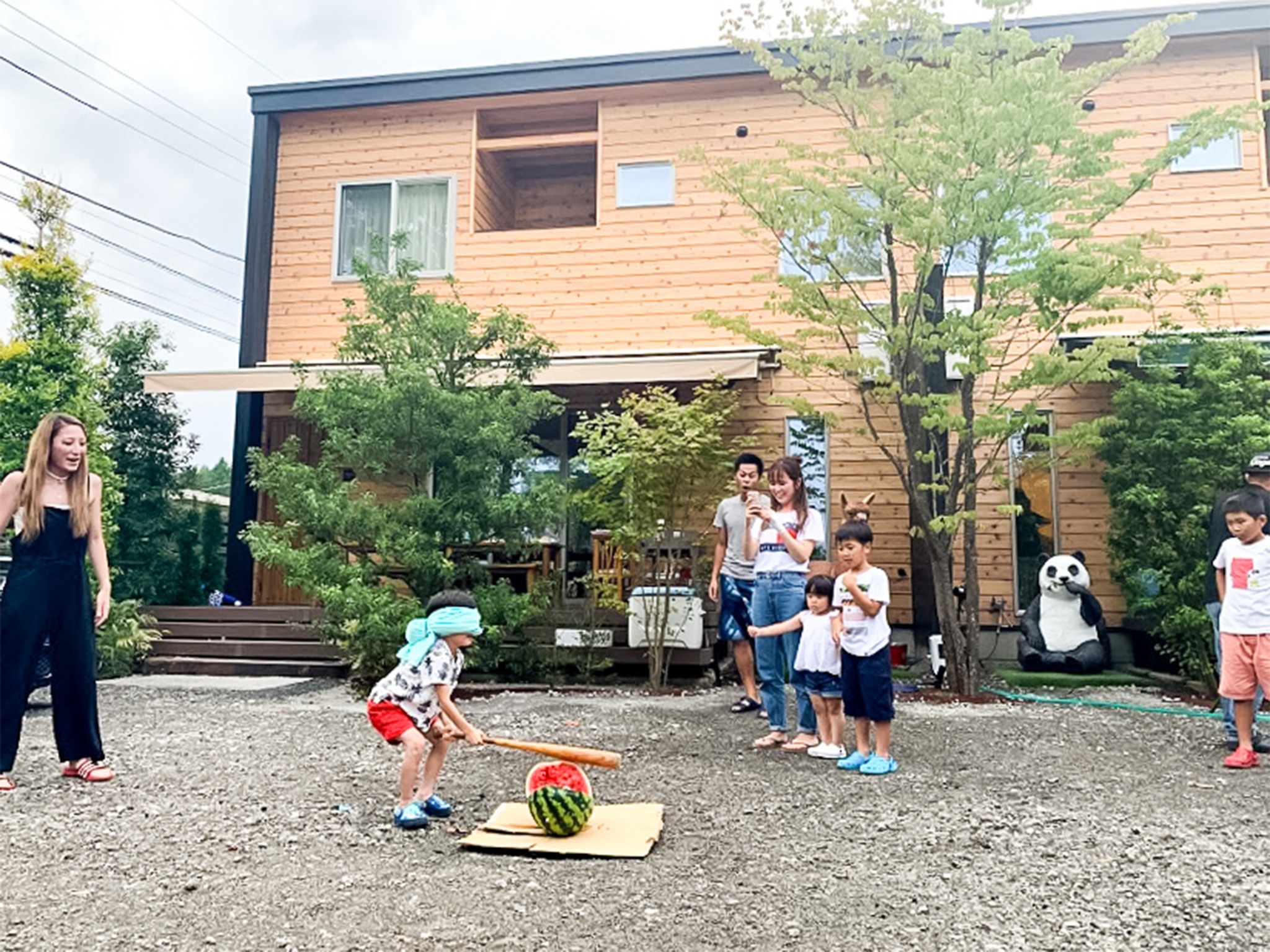 ・広い庭でスイカ割りも楽しめちゃう!