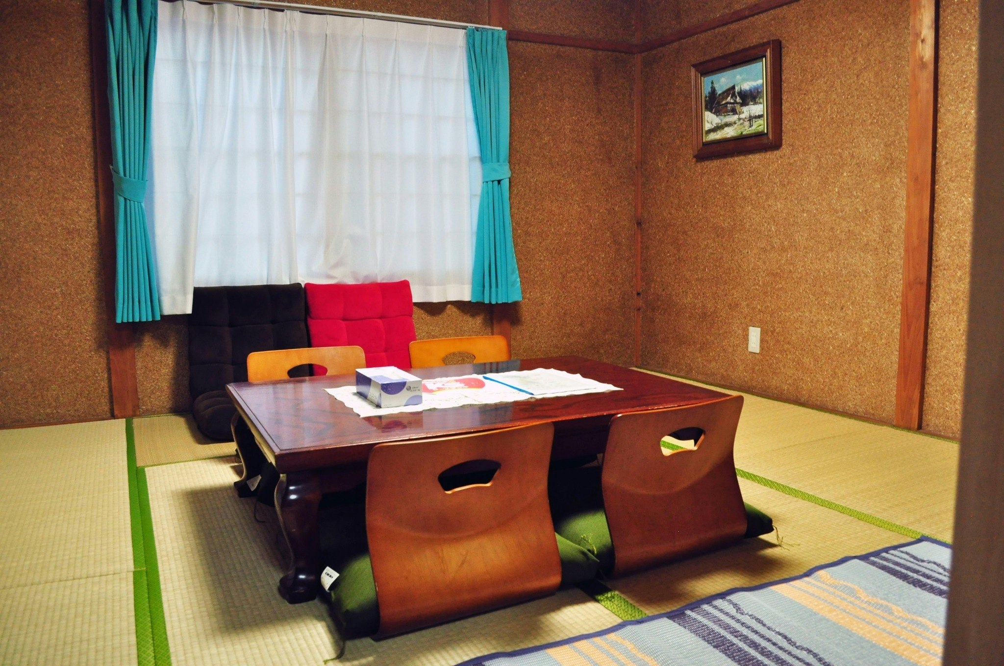 禁煙【一棟貸し】二段ベッド部屋×2室・和室×1室