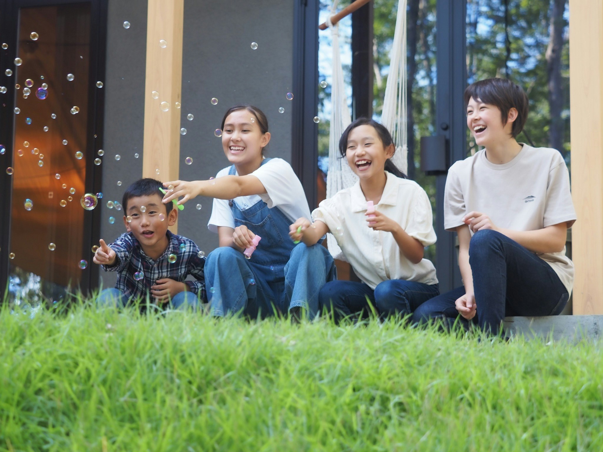 那須アーバン、森の中のモダンハウス、ハンモック、BBQ、薪ストーブ、夫婦の語い、家族の絆