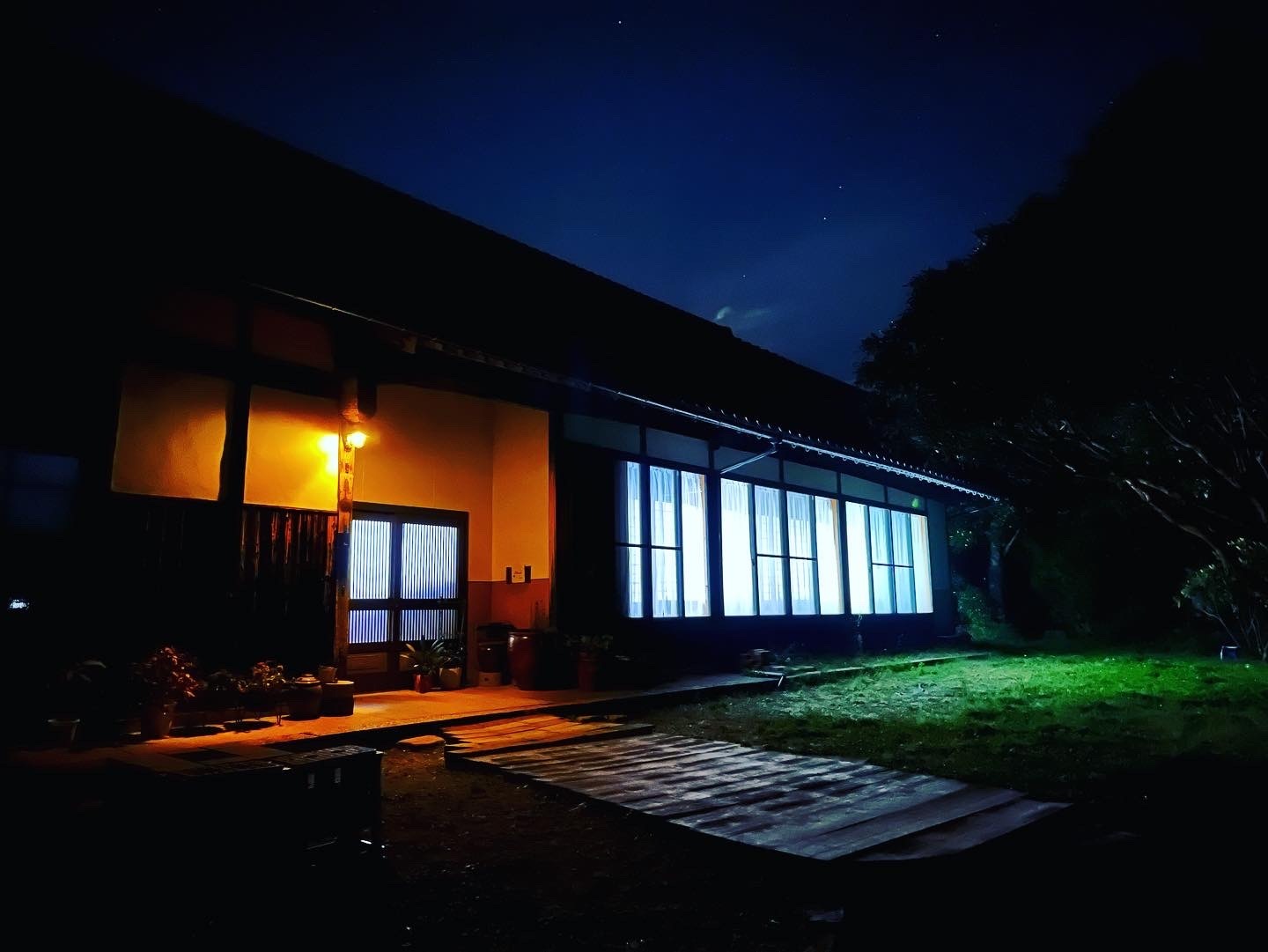 客室(3間:23畳)