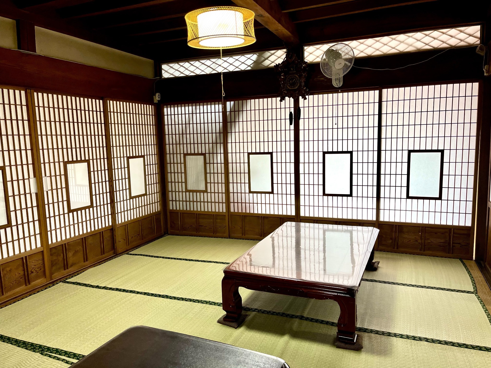 自由に利用できる交流部屋(18畳)