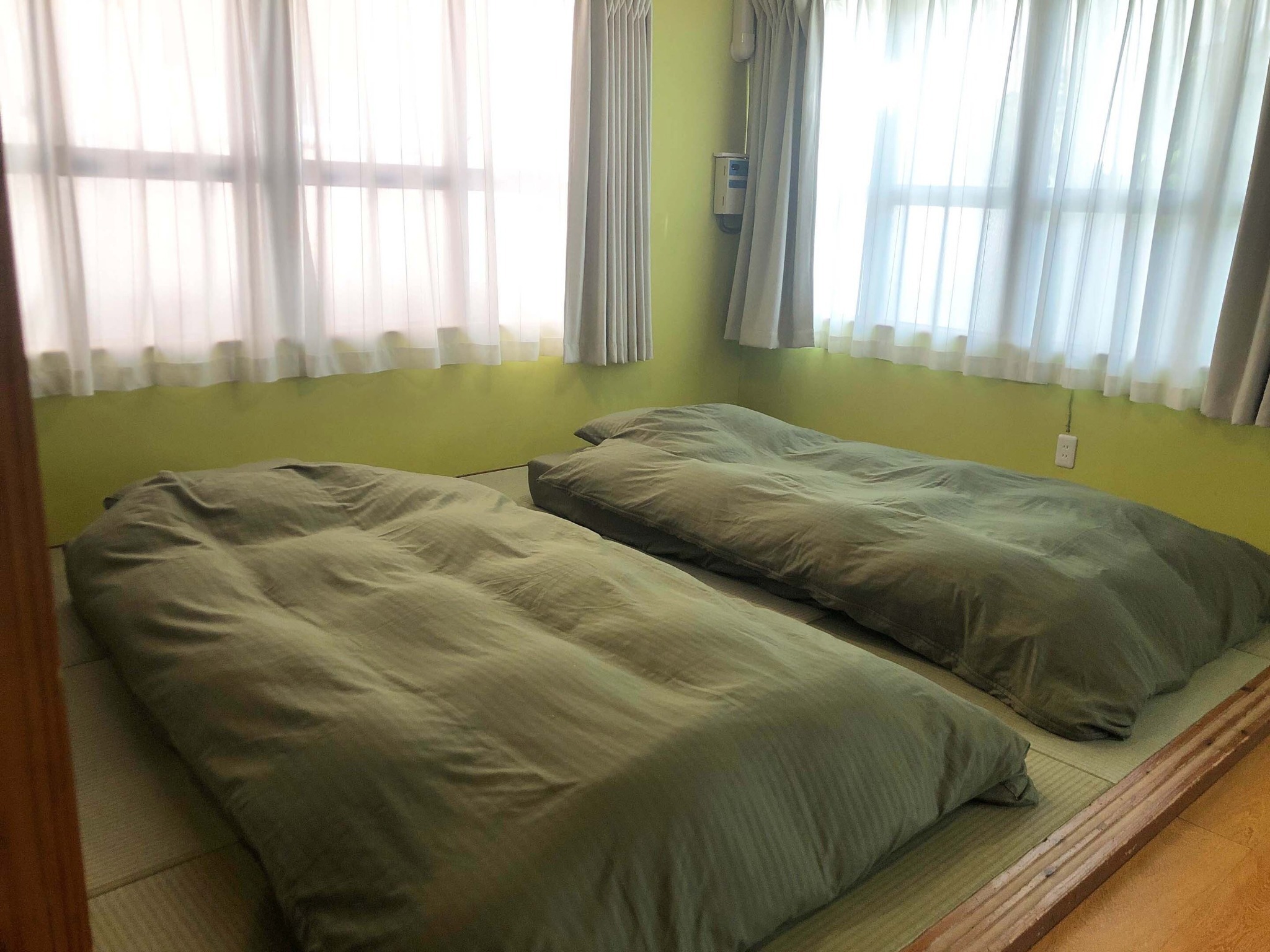 ・寝具はお子様用に防水シーツをご用意しています