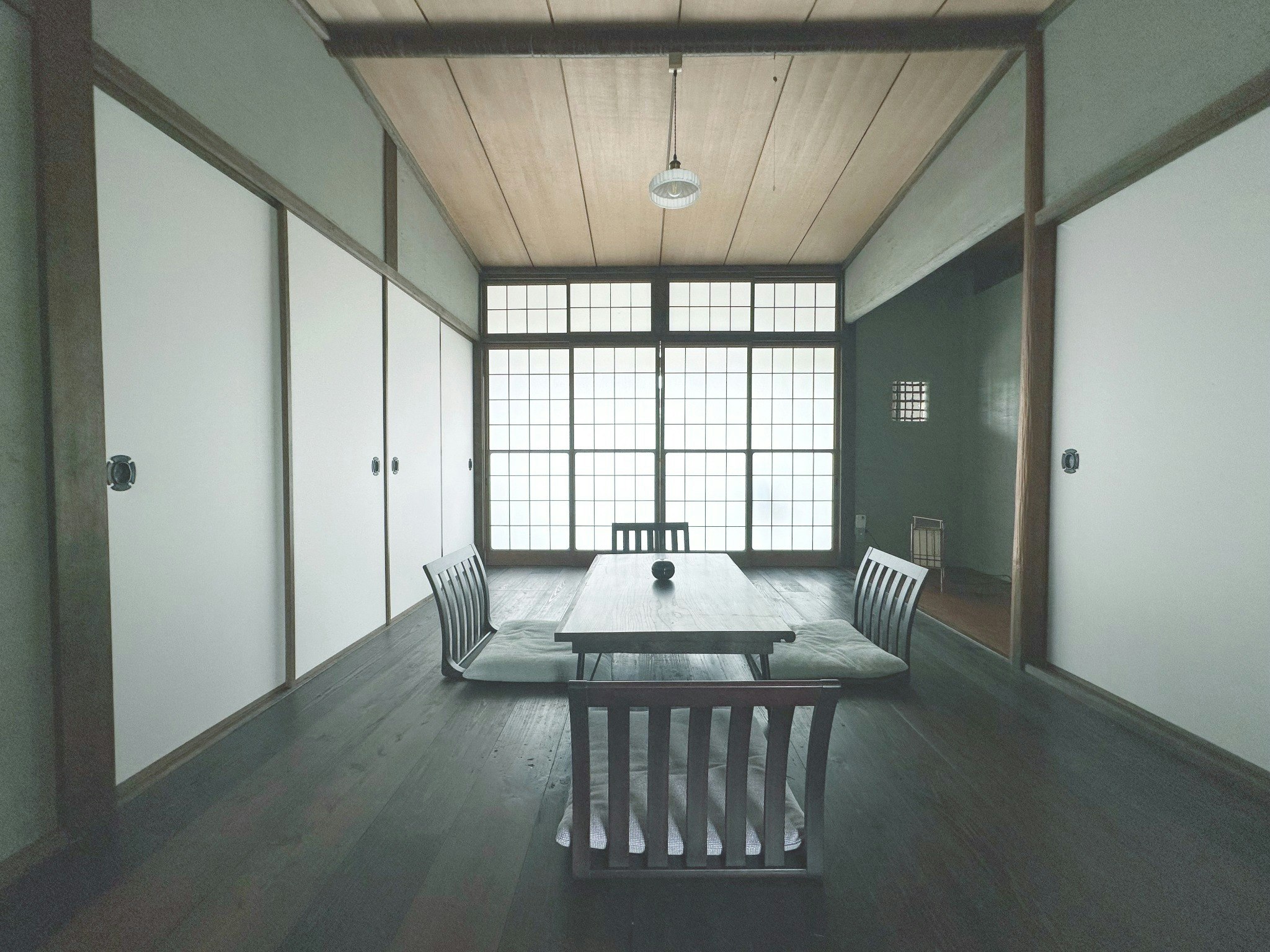 田園風景 + スケート + 喫茶 貸切の宿 然 -sikari-